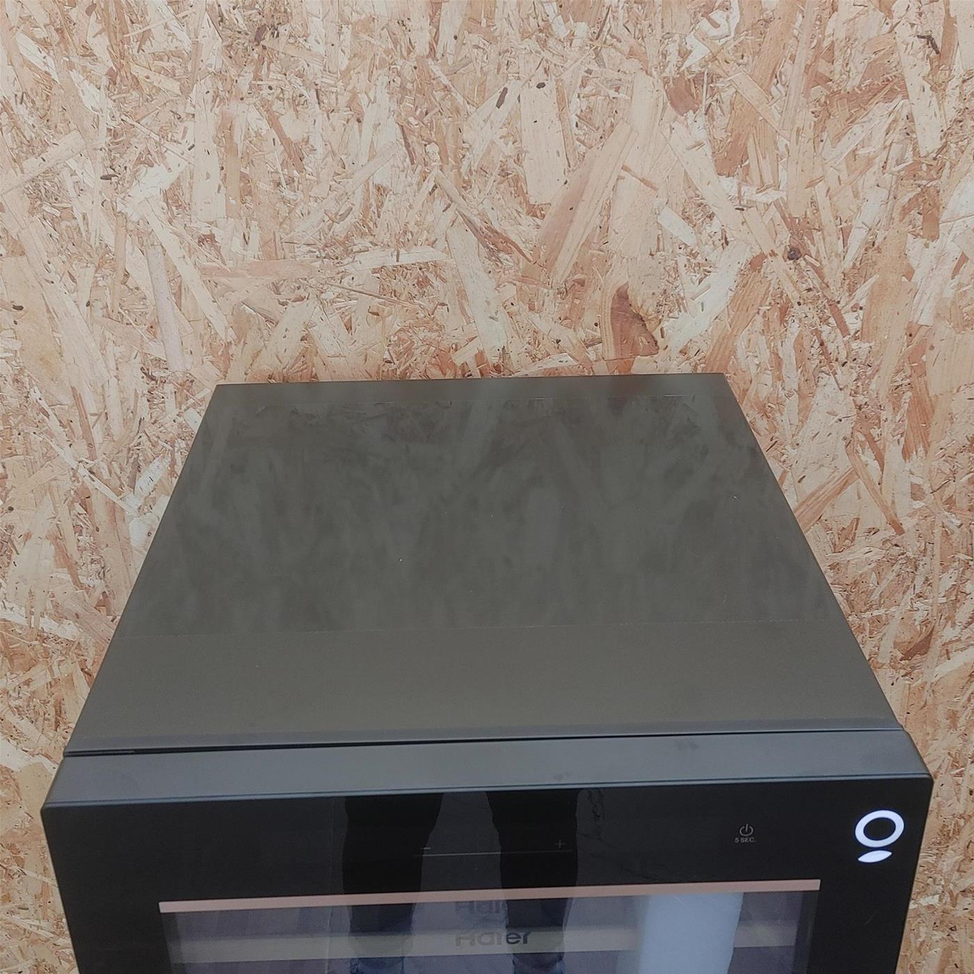 Cantinetta vino Haier 50 Serie 7 HWS77GDAU1 Libera installazione 77 bottiglie