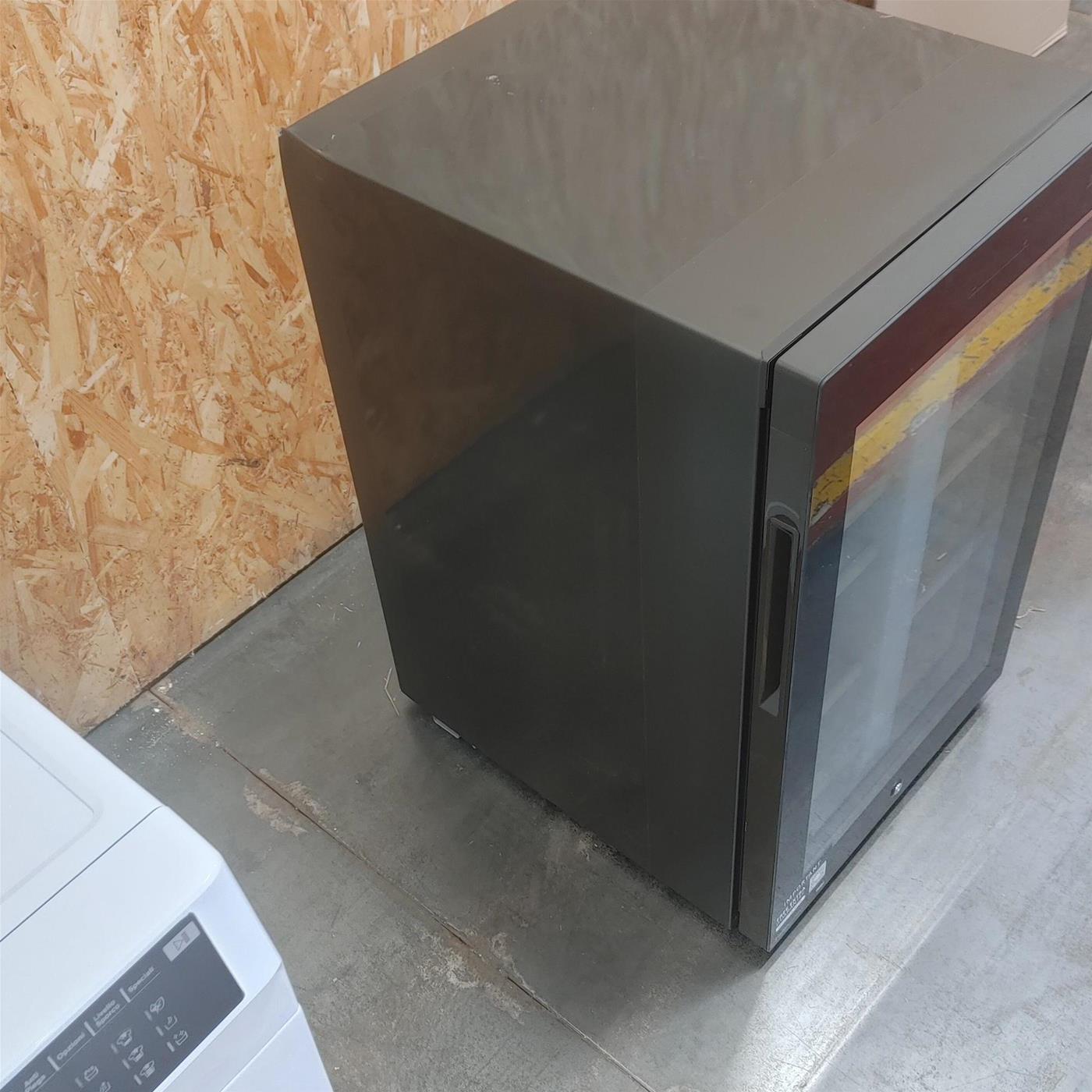 Cantinetta vino Haier Wine Bank 50 Serie 5 HWS49GA con compressore 49 bottiglie