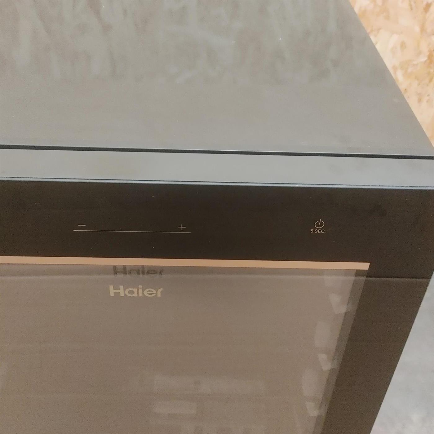 Cantinetta vino Haier Wine Bank 50 Serie 3 HWS49GAE  Libera installazione 49 bottiglie