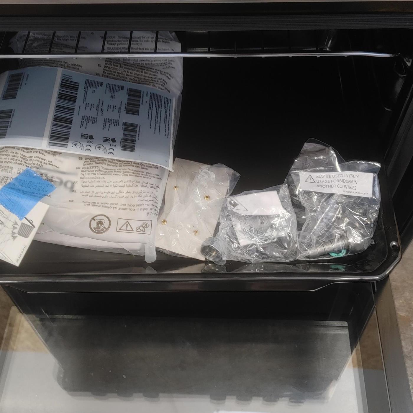 Cucina Beko FSE62110DX Cucina a libera installazione Elettrica Gas Inox