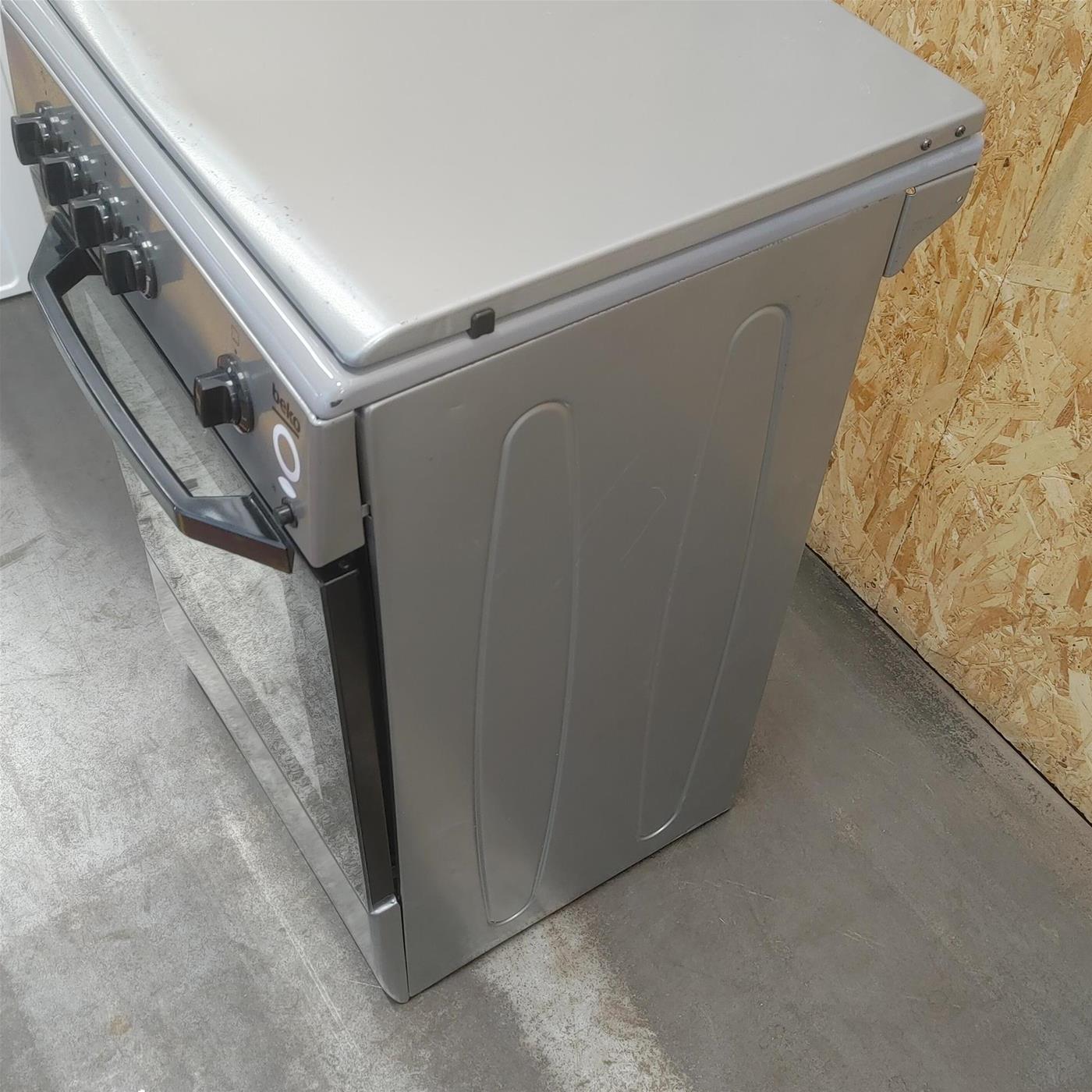 Cucina Beko CSG42011FS a Gas 4 fuochi