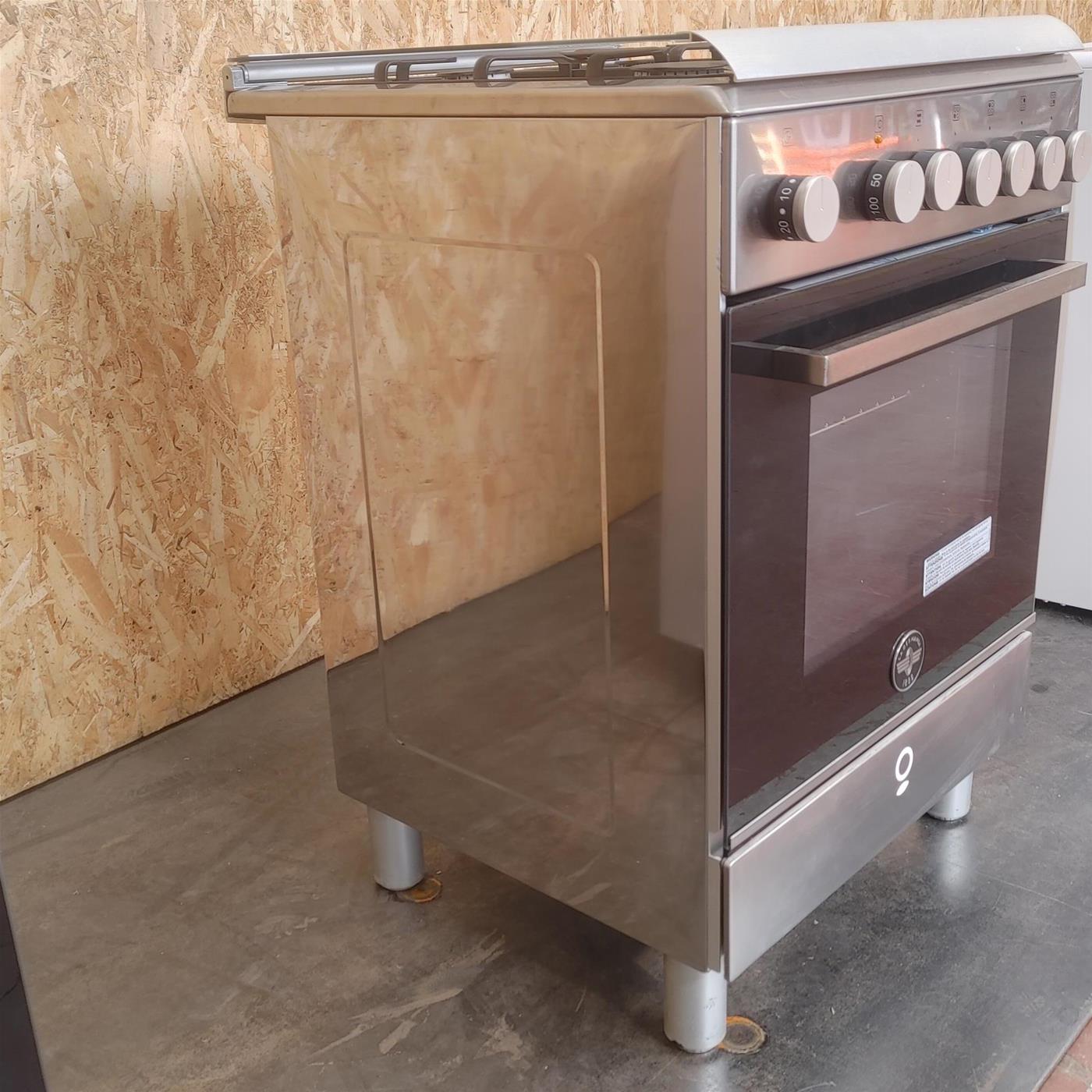 Bertazzoni La Germania Futura FTR664EXV cucina Cucina a libera installazione Elettrico Gas Nero, Acciaio inossidabile