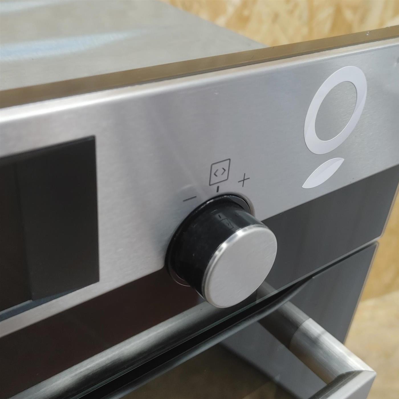 Forno AEG Serie 6000 BPK535260M 71 L A+ Acciaio inox