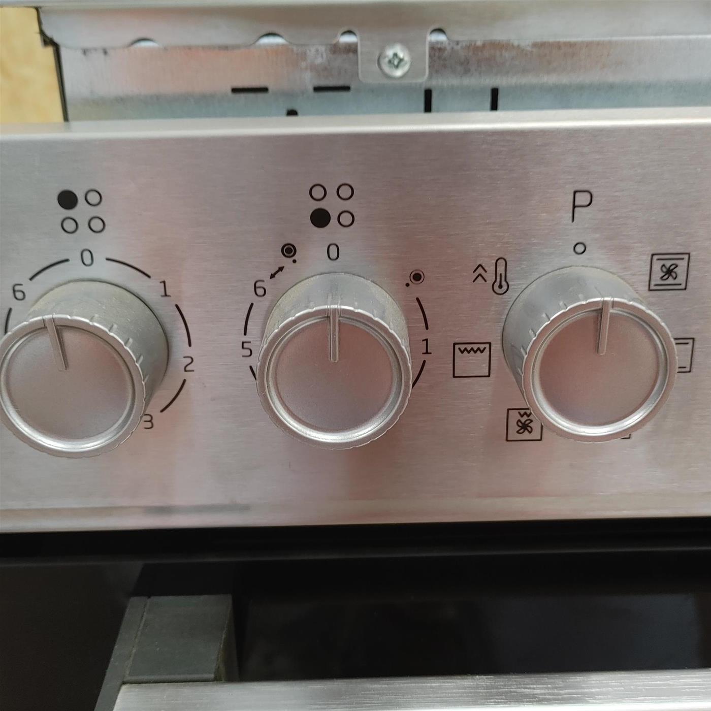 Beko BBUE12020X set di elettrodomestici Forno e Piano cottura in vetroceramica
