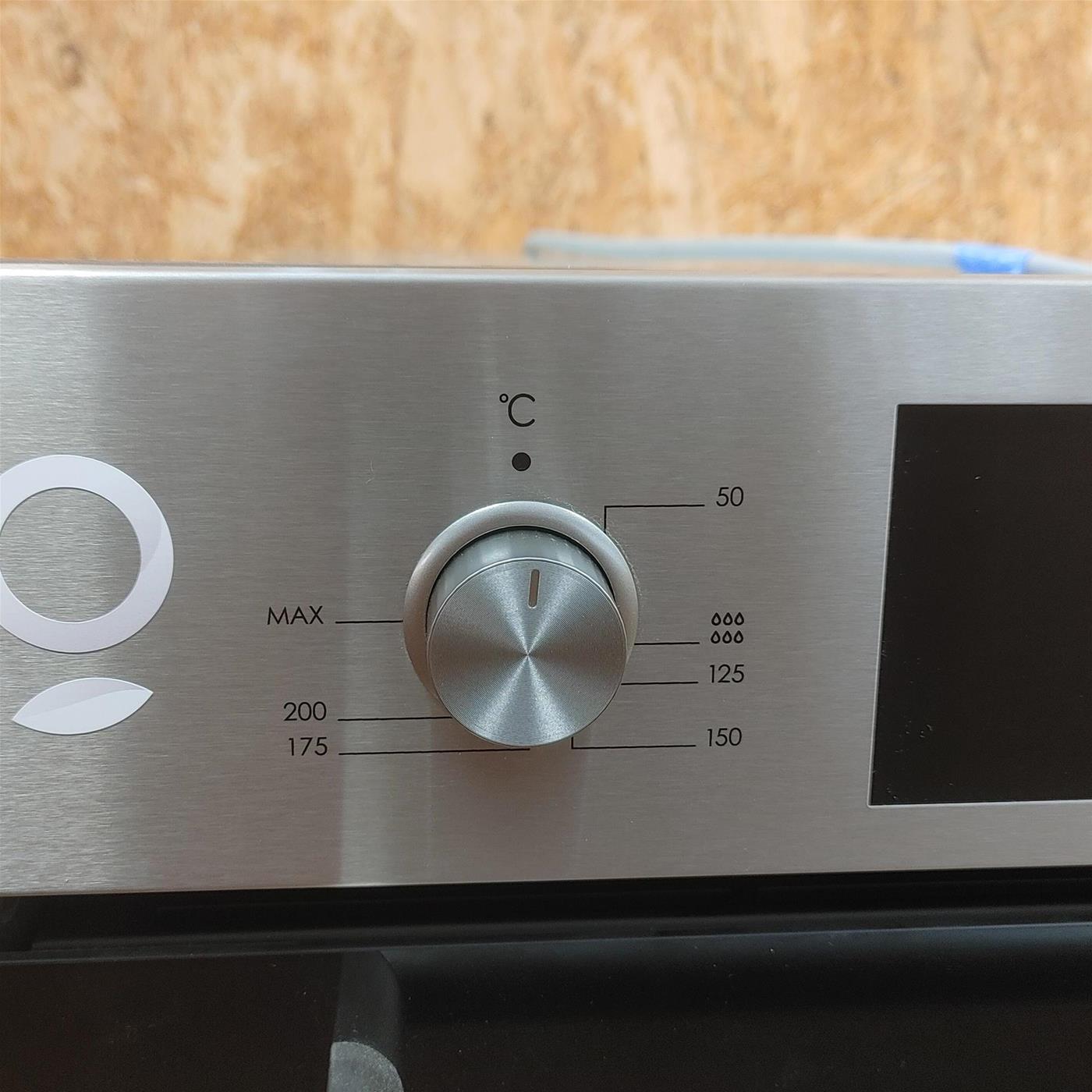 Forno elettrico Candy Smart Steam FCTS815XL con WIFI