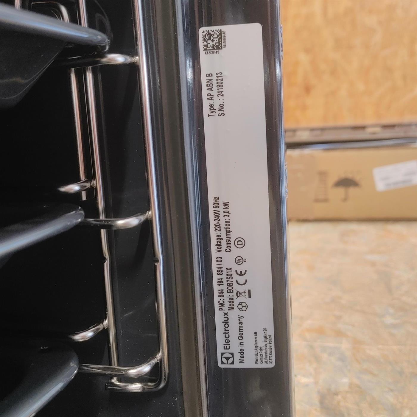 Forno elettrico Electrolux EOB7S01X 70 L Multifunzione Ventilato