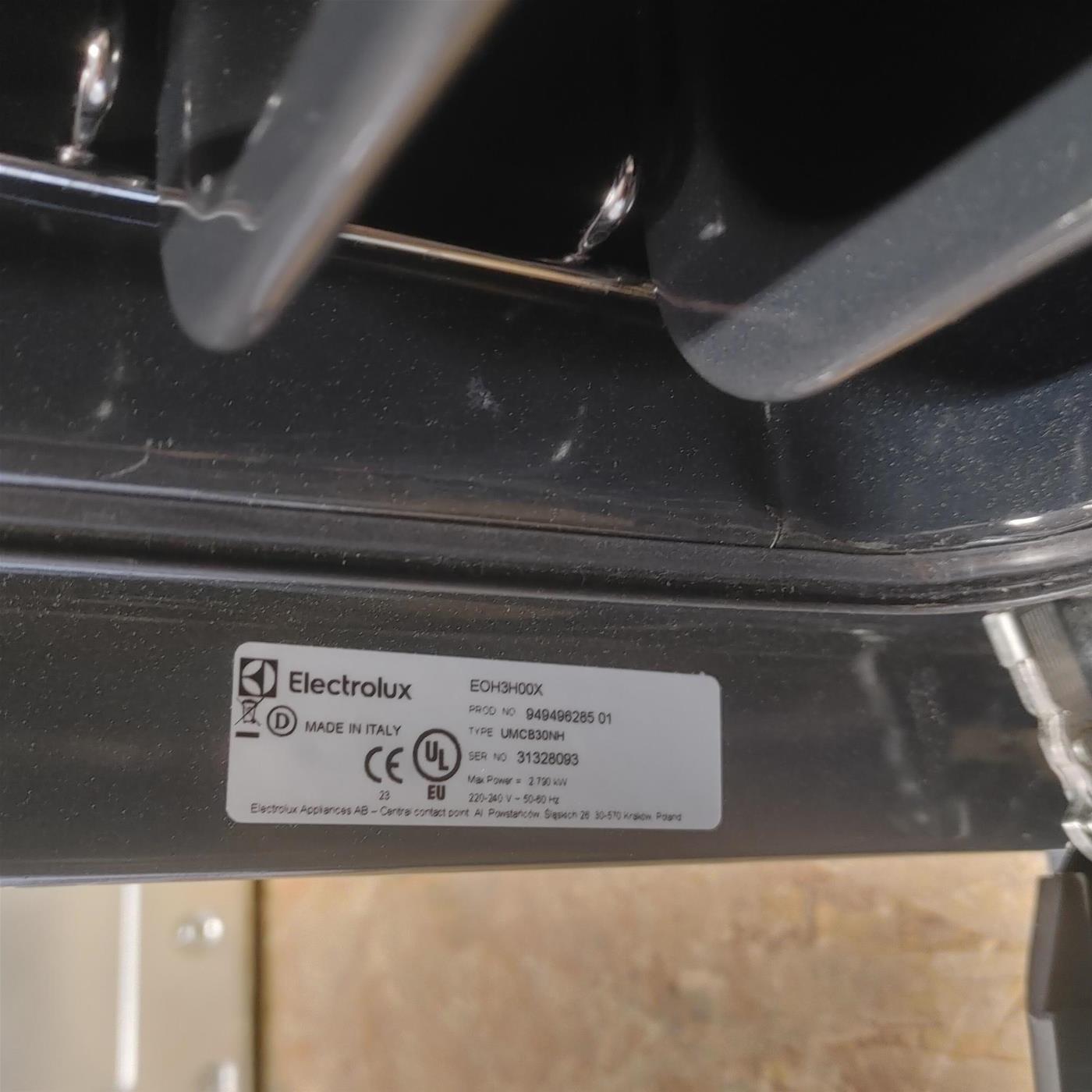 Forno elettrico Electrolux EOH3H00X Serie 300 Multifunzione