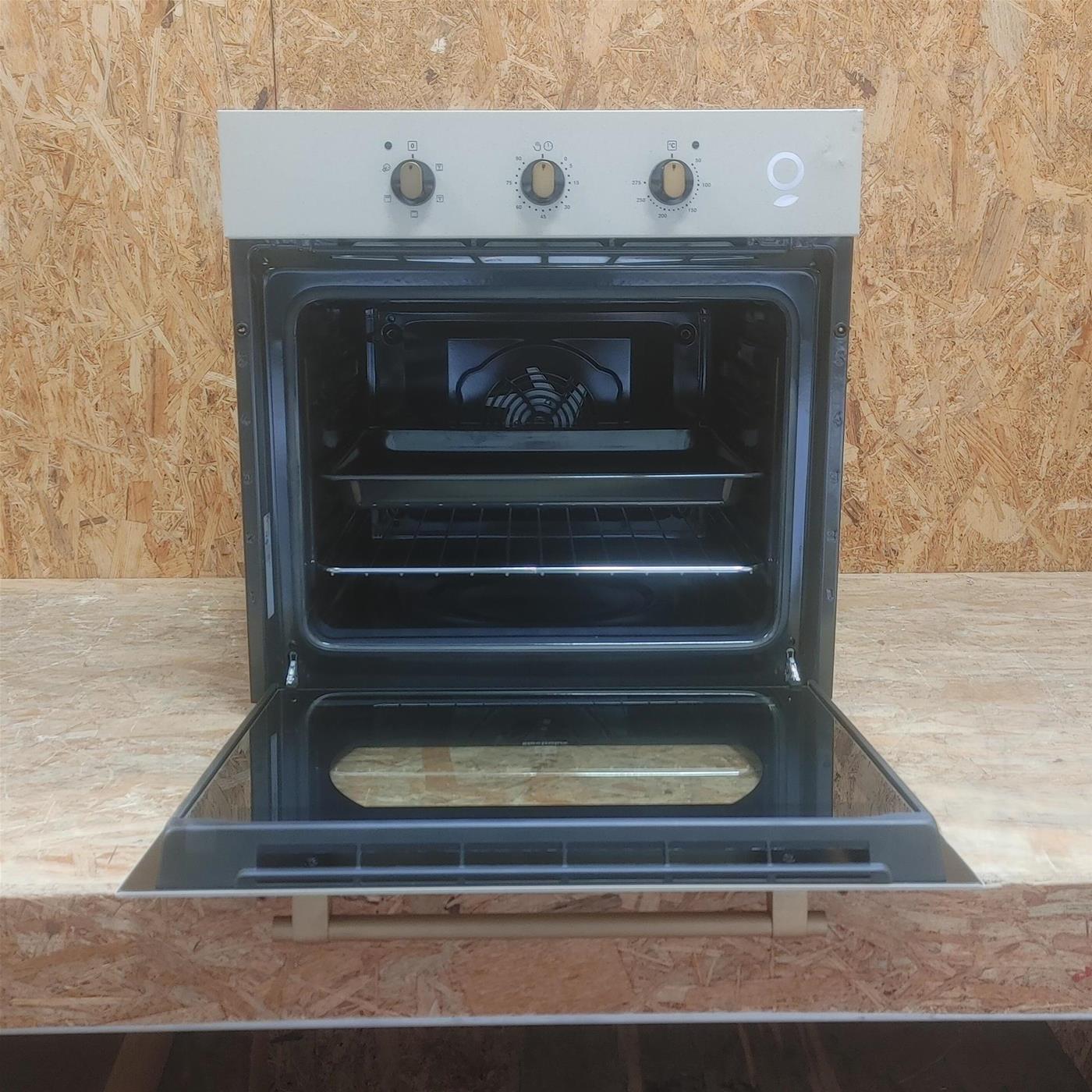 Forno elettrico Electrolux ROB2201AON