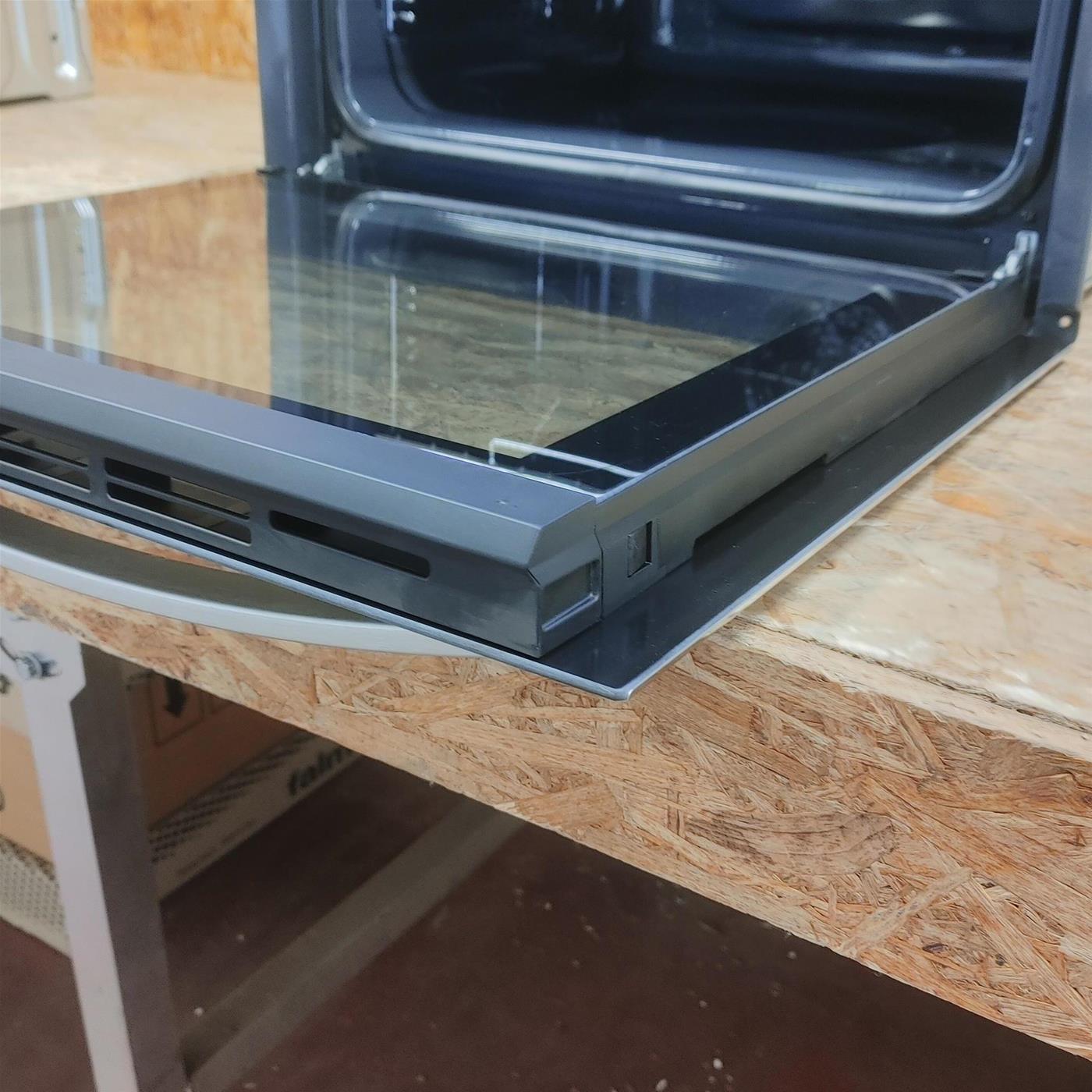 Indesit IFW5844 IX 71 L Acciaio inox