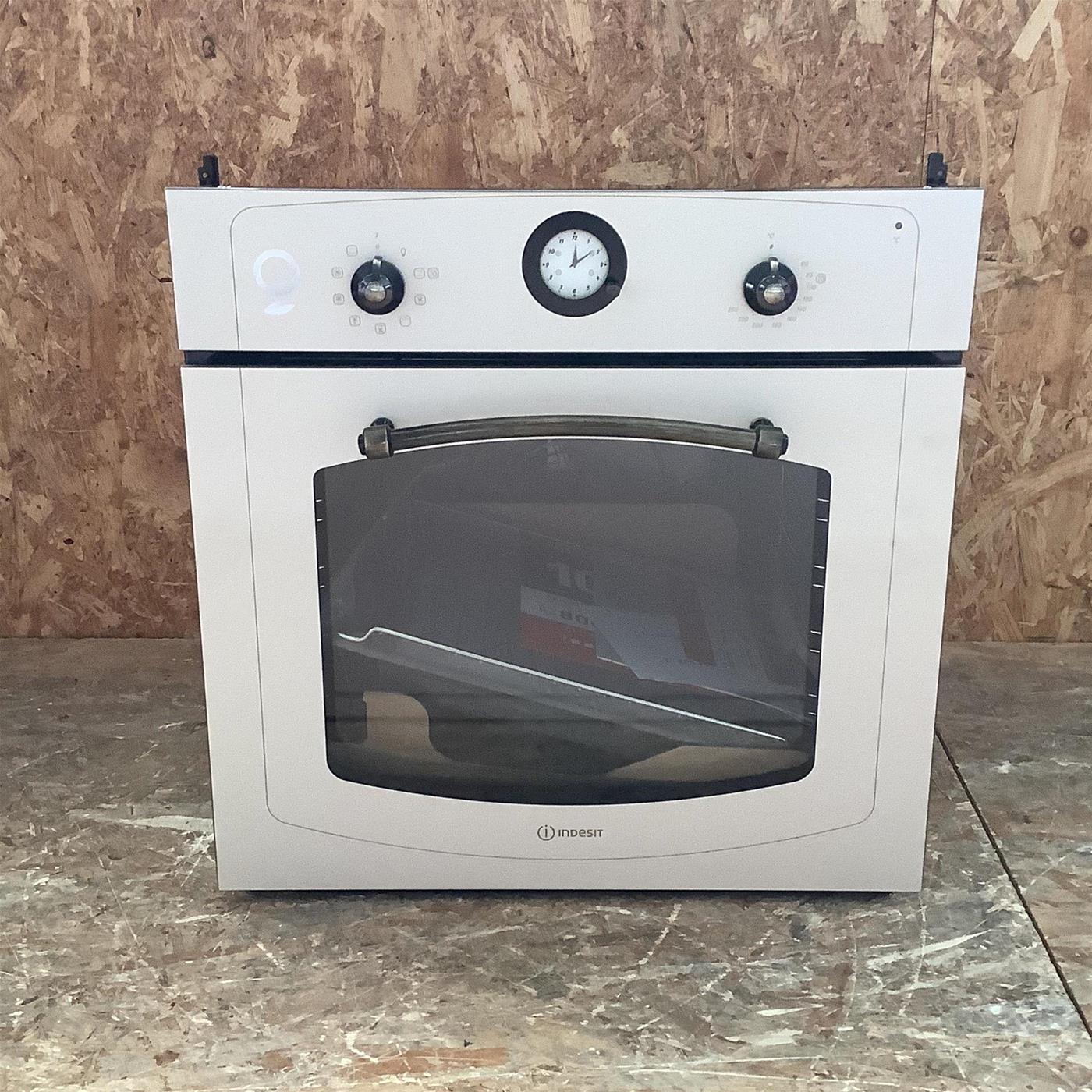 Forno elettrico Indesit IFVR 800 H OW