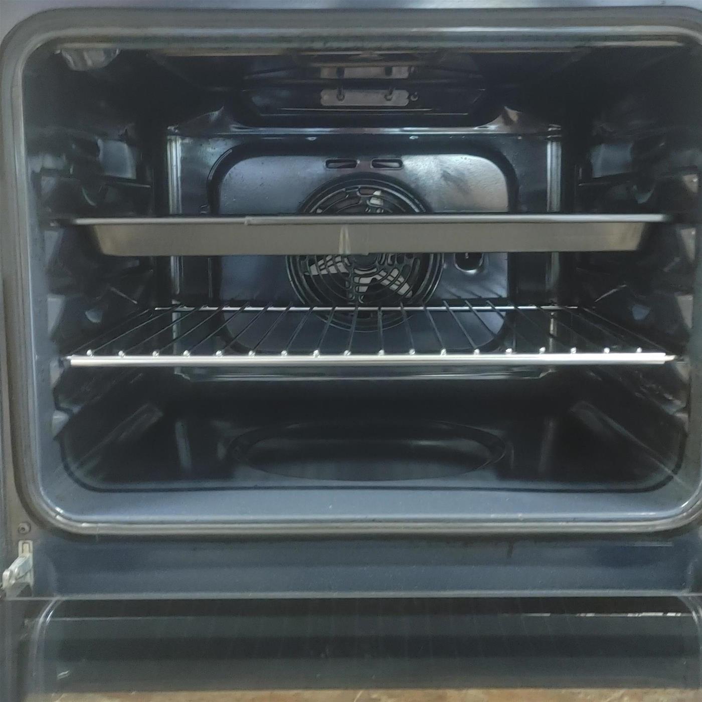 Forno elettrico Indesit IFW 5530 IX