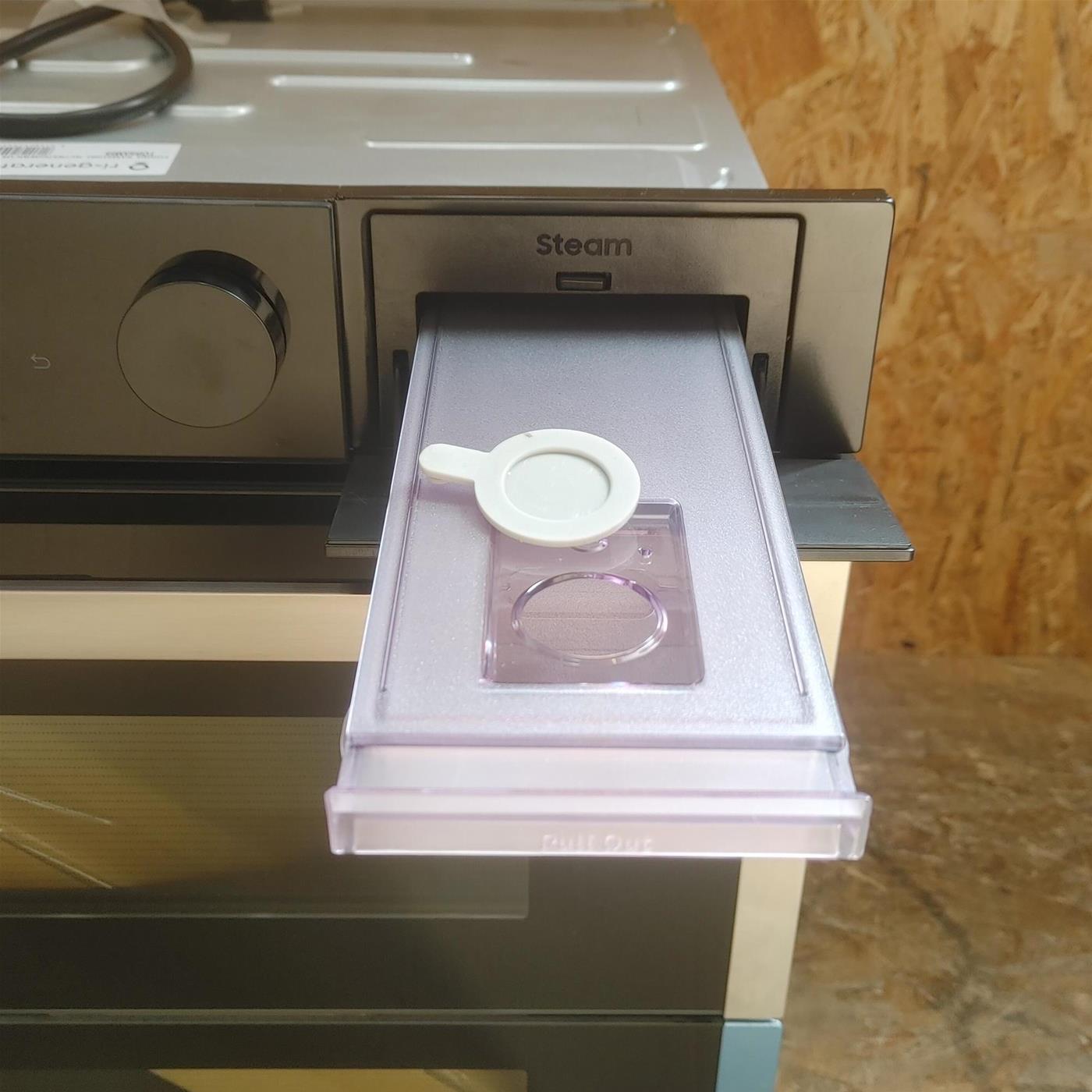 Forno elettrico Samsung Serie 5 NV7B5760WBK Vapore