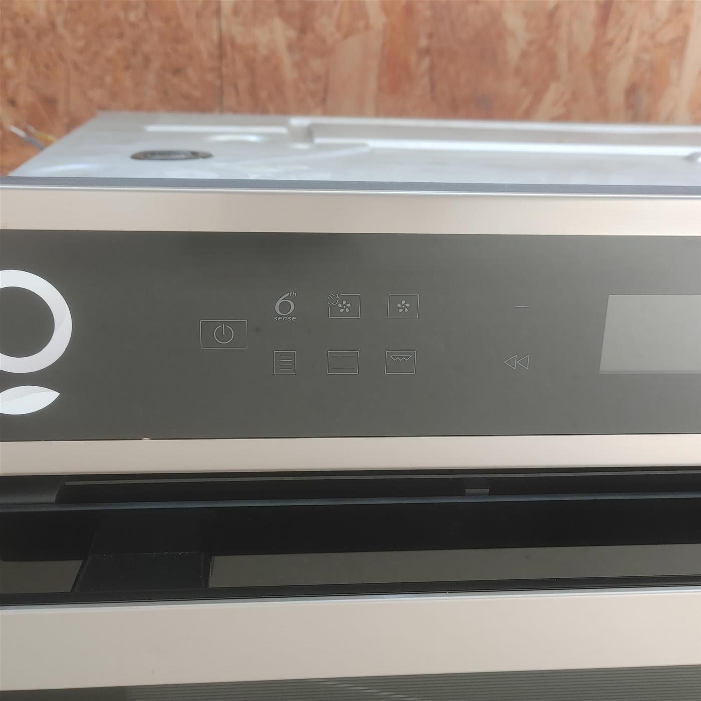 Forno elettrico Whirlpool AKZ9S 8220 IX da incasso Vapore Autopulizia