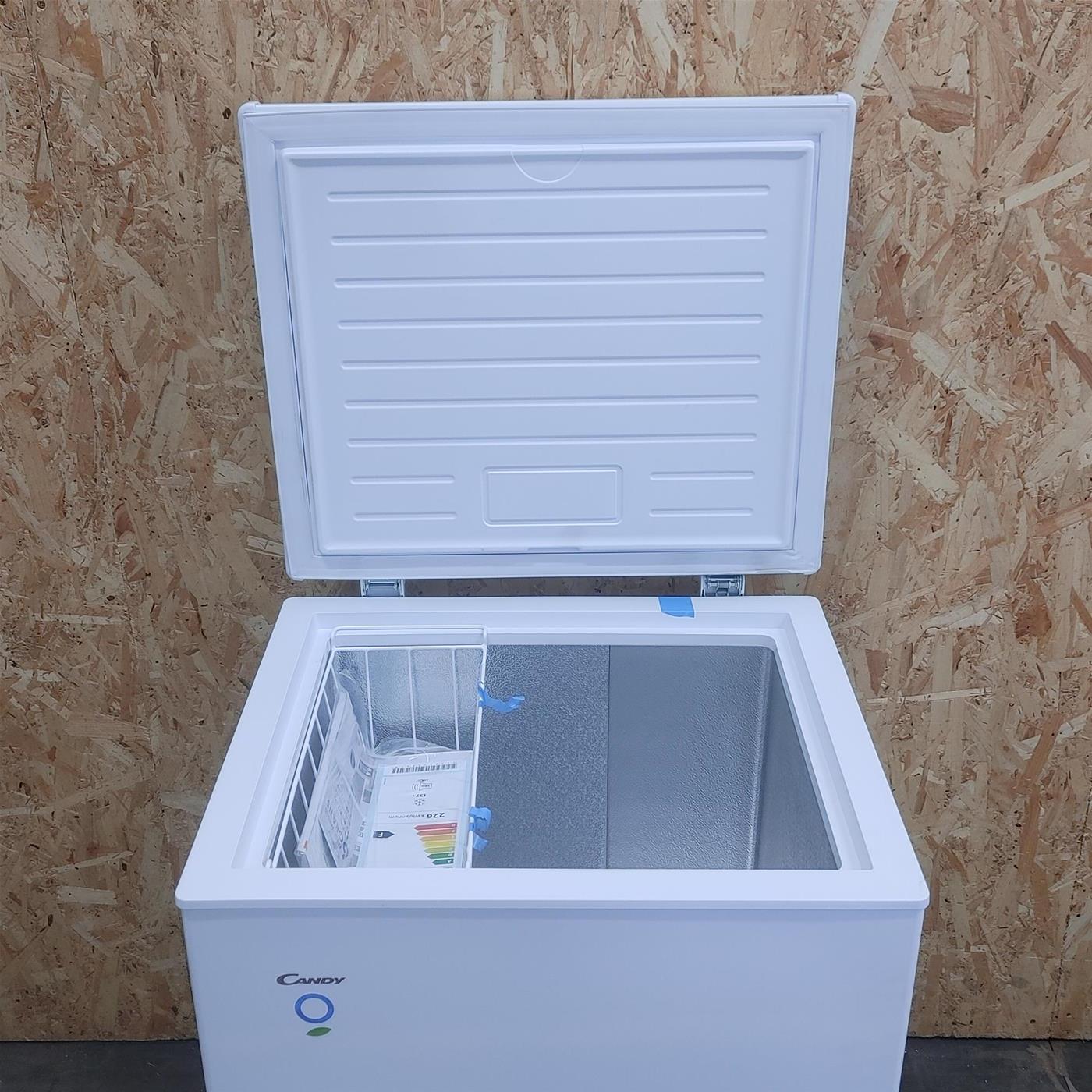 Congelatore a pozzo Candy CCHH 145 137 L