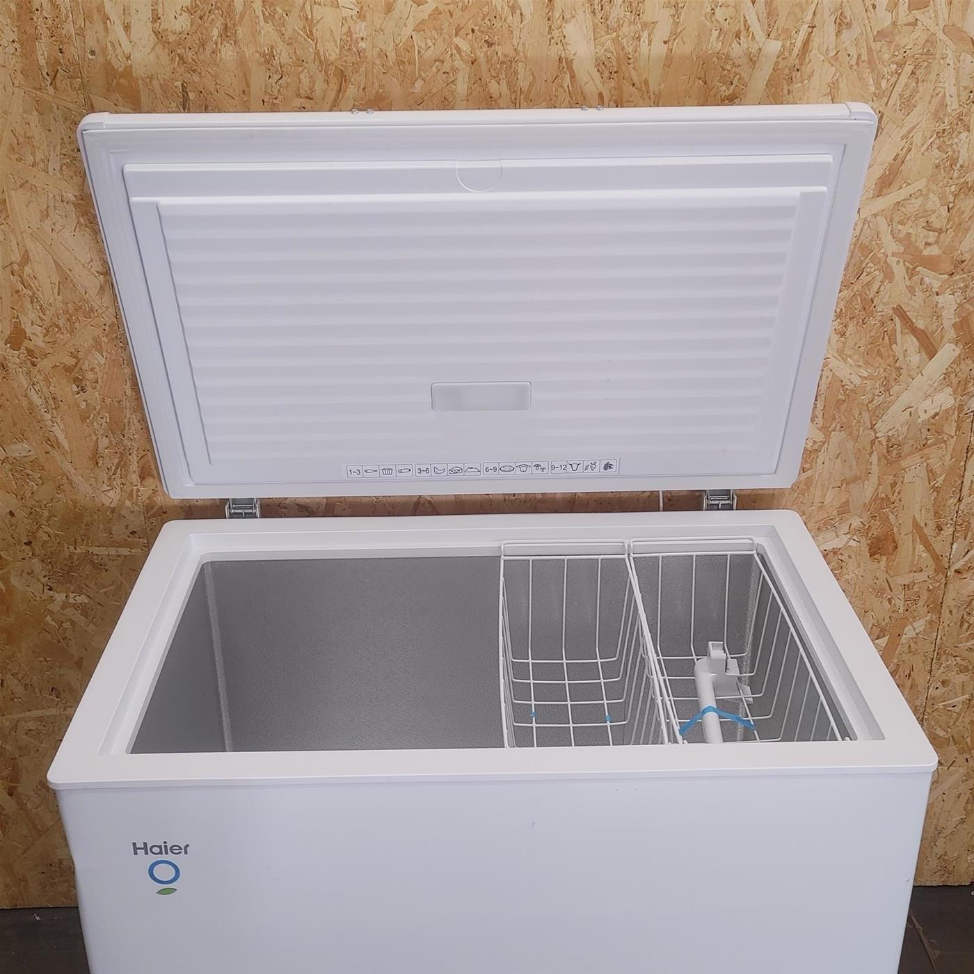 Congelatore a pozzo Haier HCE251E Libera installazione 248 L