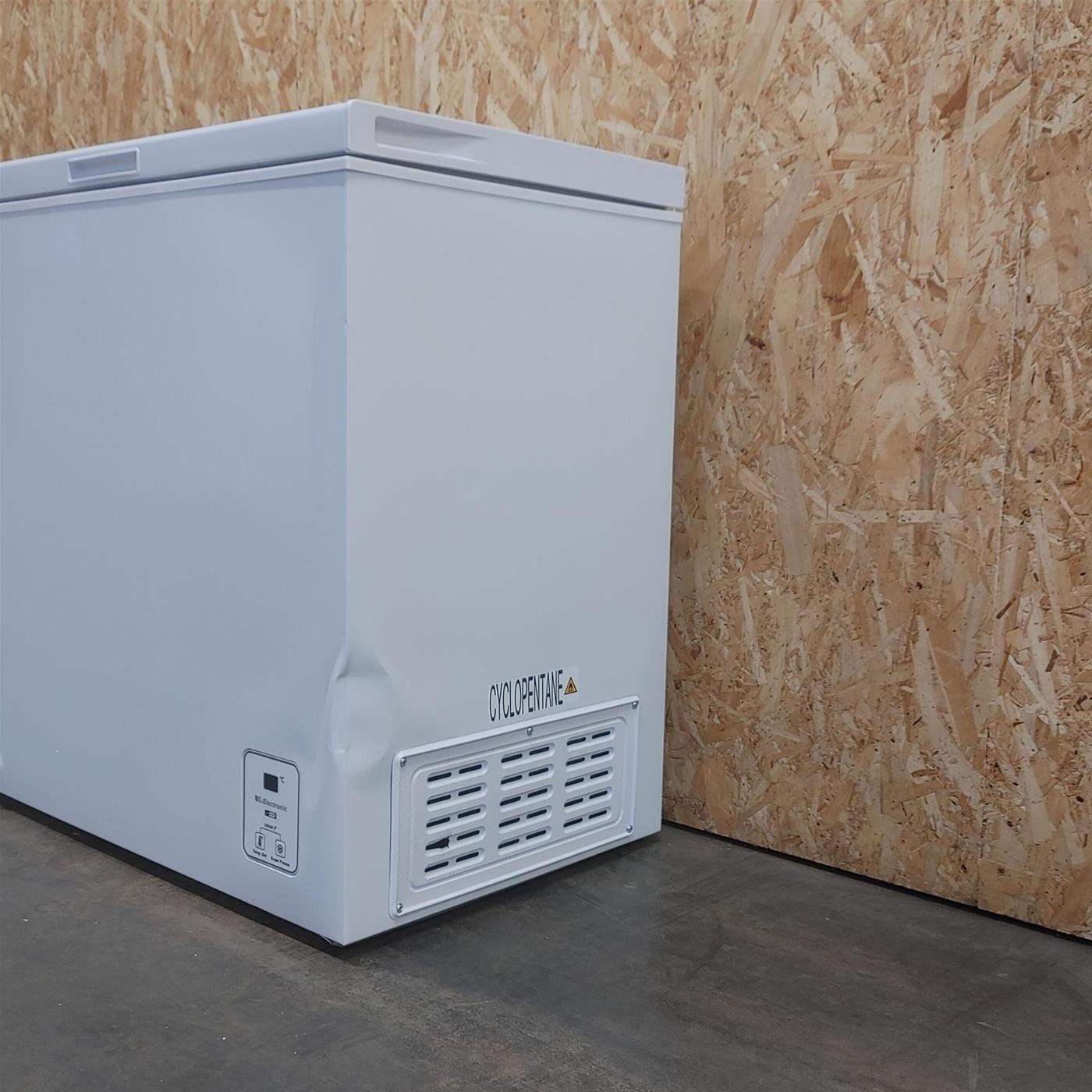 Hisense FC247D4AWLE congelatore Libera installazione 197 L E Bianco