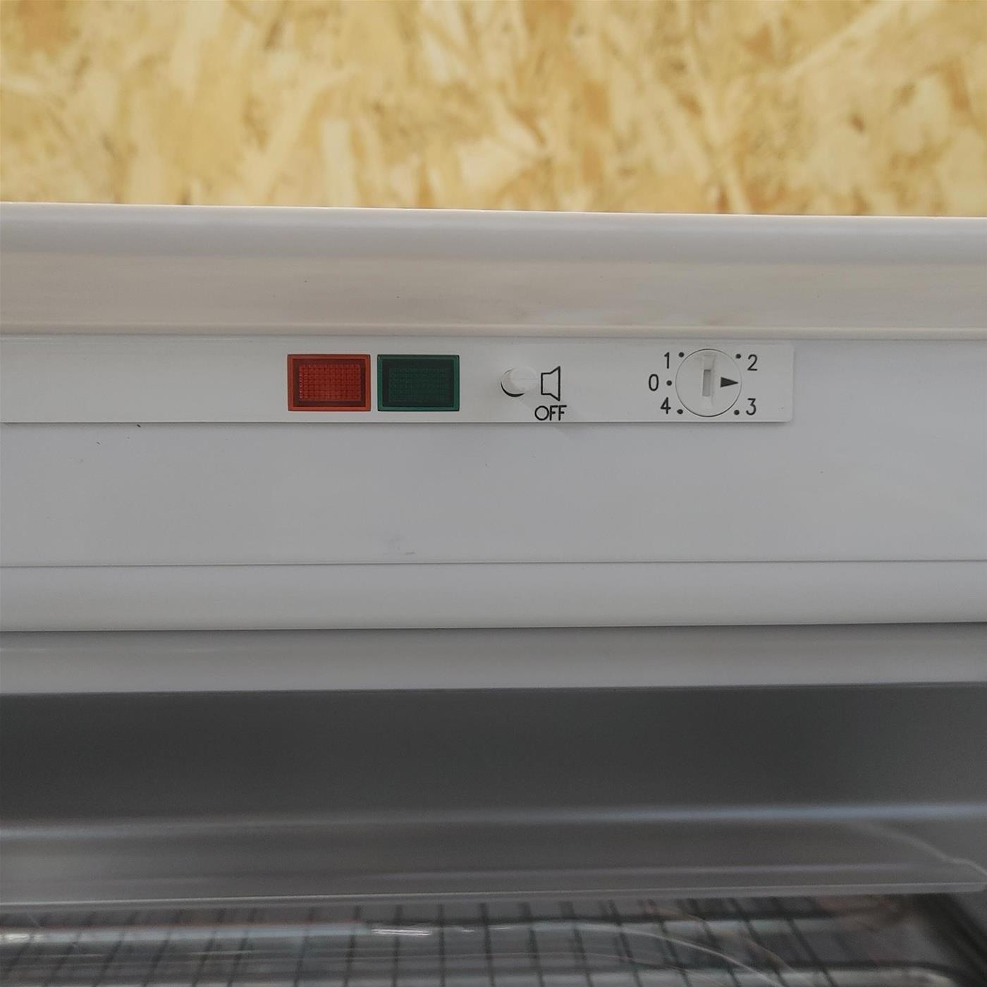 Congelatore verticale Whirlpool AFB 8281