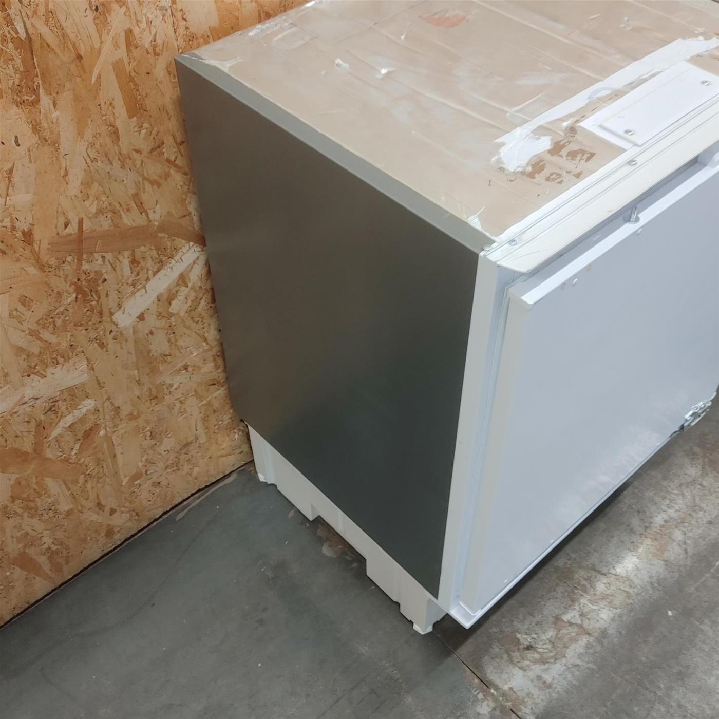 Congelatore verticale Whirlpool AFB 8281