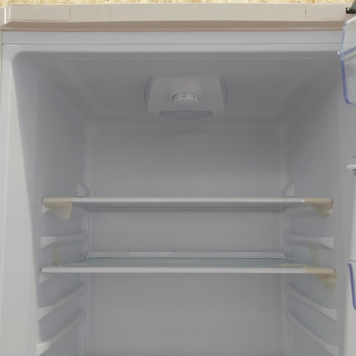 Beko RCSA330K30WN frigorifero con congelatore Libera installazione 300 L F Bianco