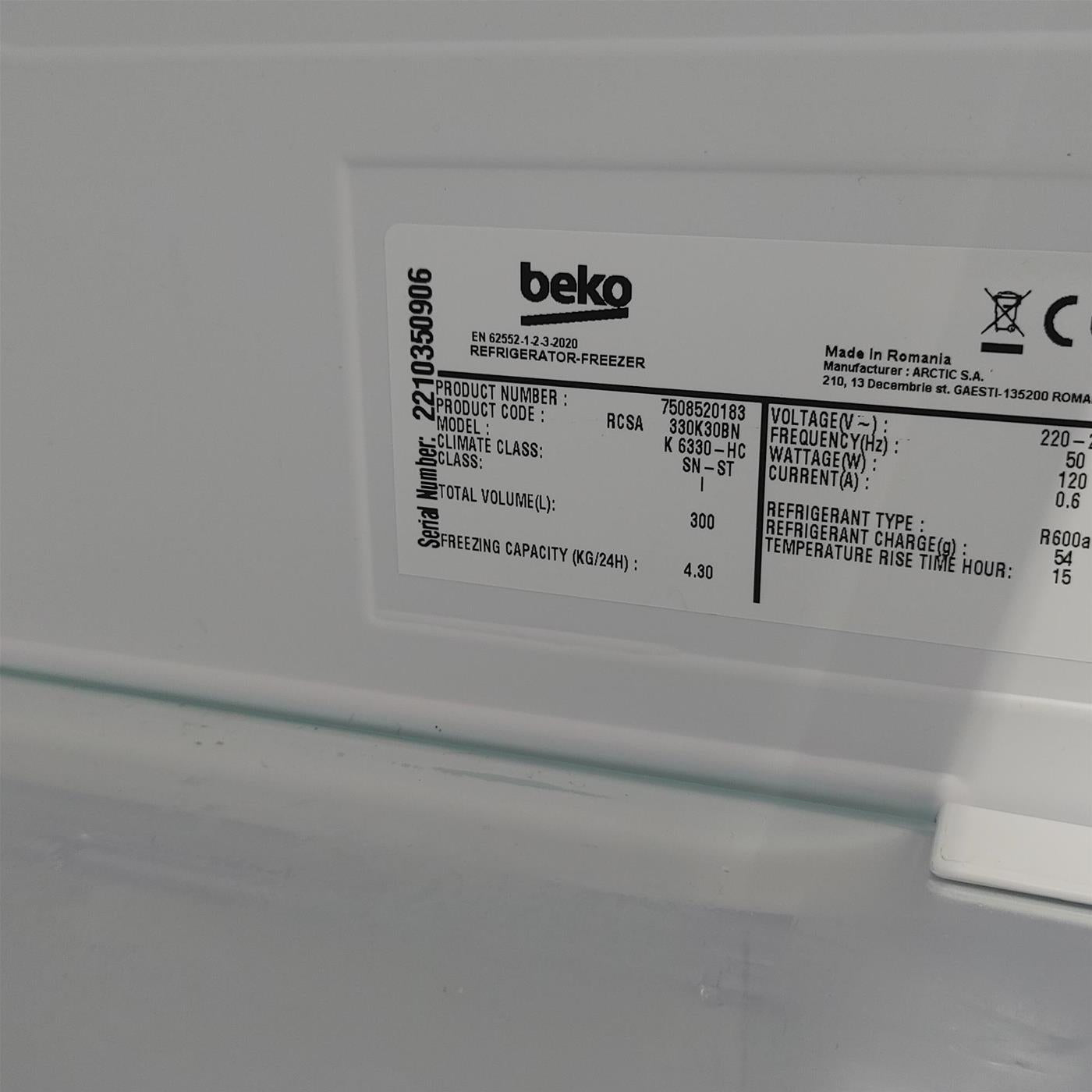 Beko RCSA330K30WN frigorifero con congelatore Libera installazione 300 L F Bianco