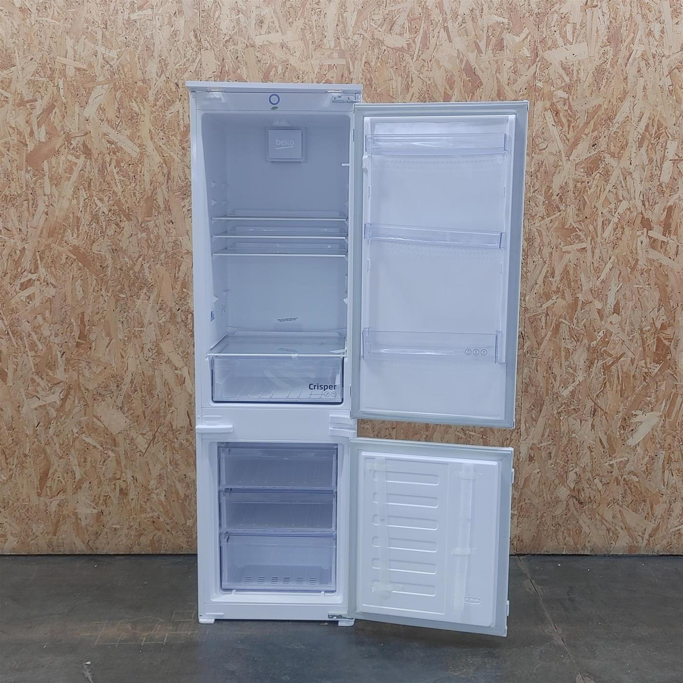 Frigorifero Beko BCSA285K4SN da Incasso 271 L