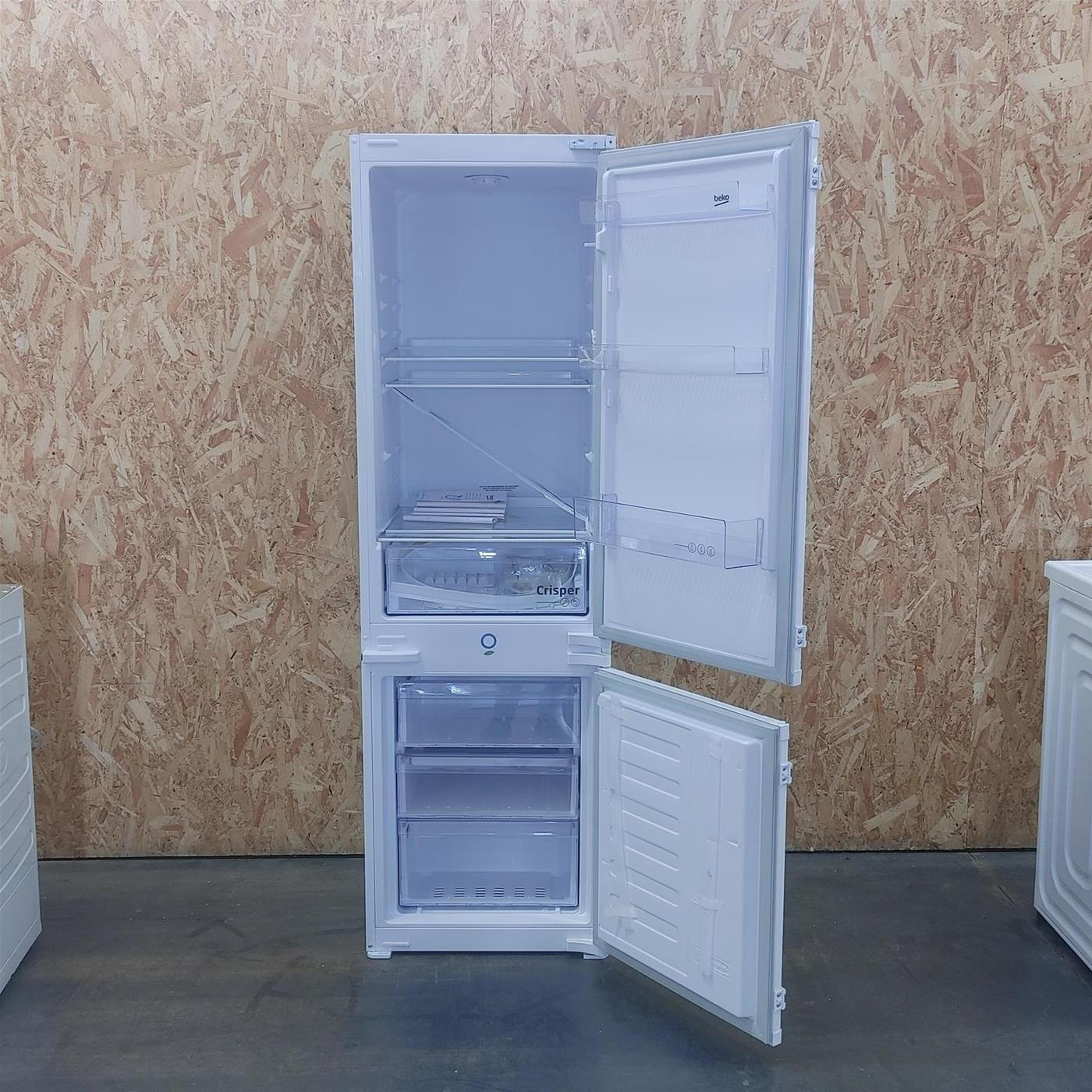 Frigorifero Beko BCSA285K4SN da Incasso 271 L
