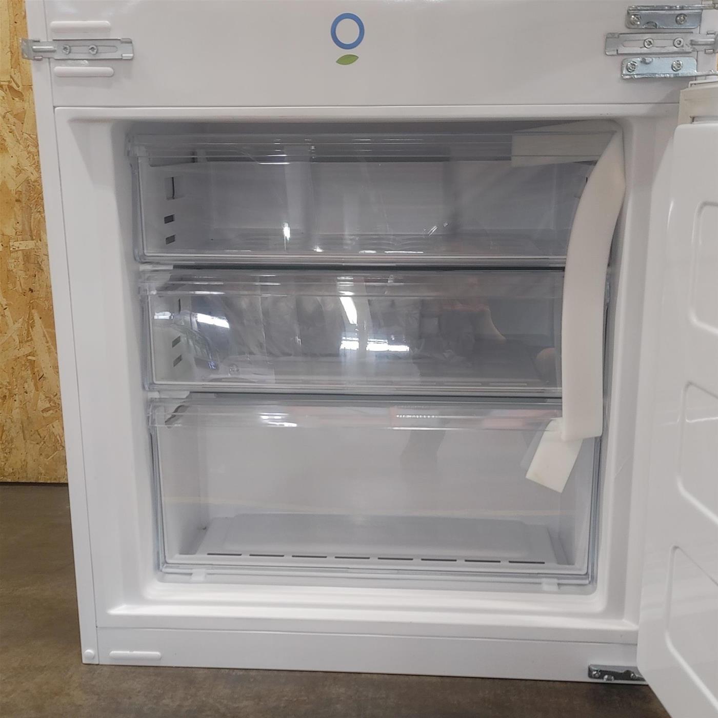 Frigorifero Beko BCSE400E40SN LH da incasso 400 L