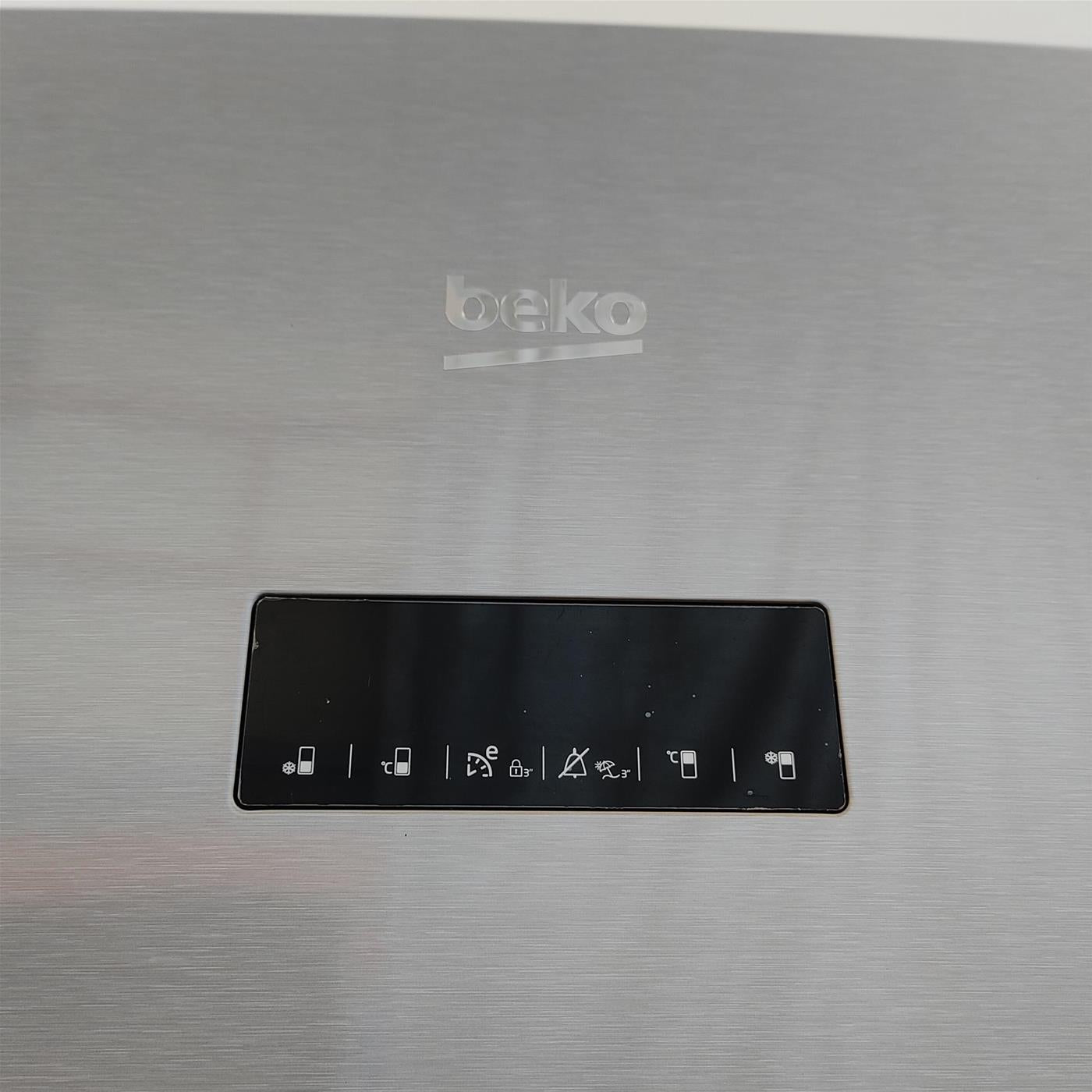Beko RCNA366E60WN frigorifero con congelatore Libera installazione 348 L C