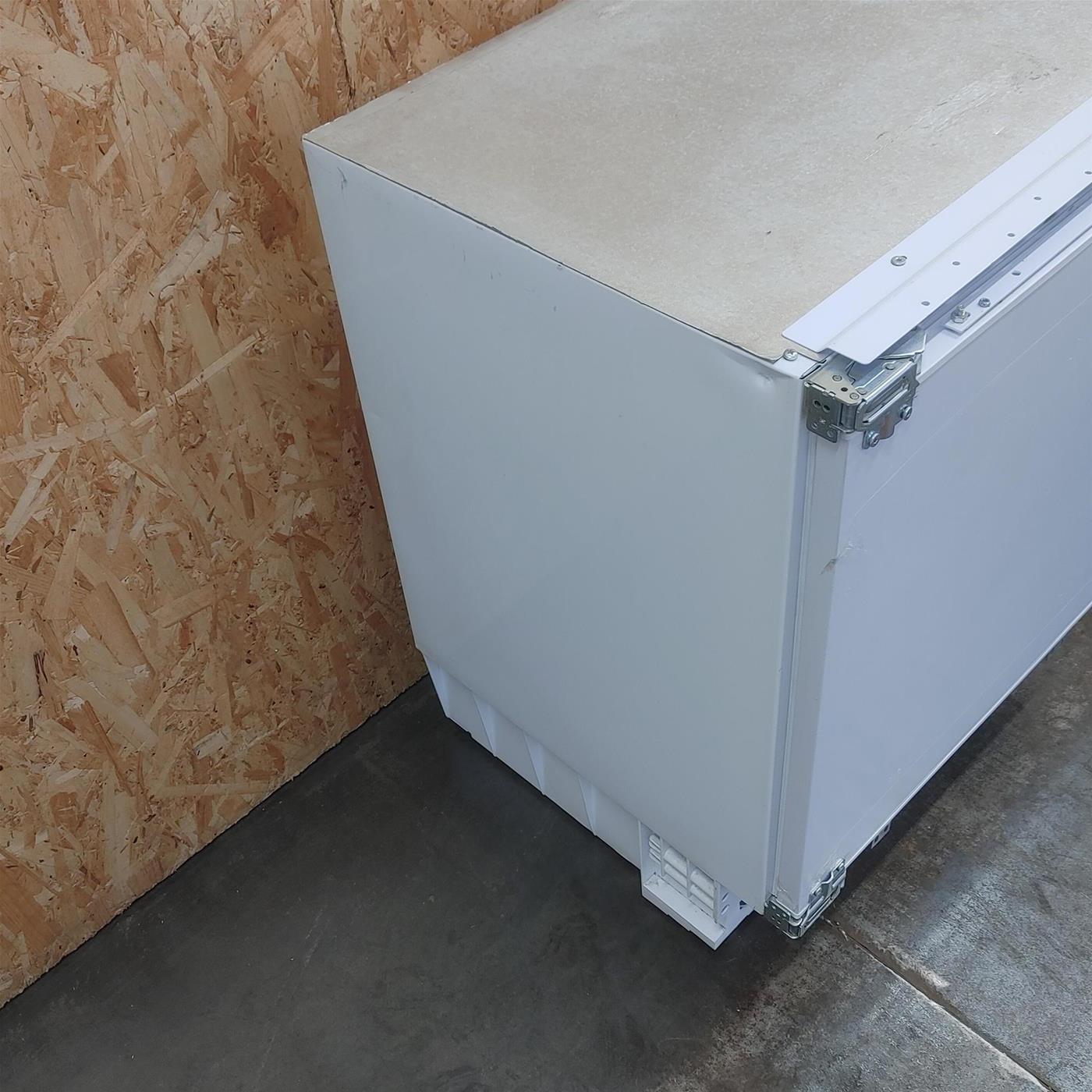 Frigorifero Candy CMLS68EW da Incasso 135 L
