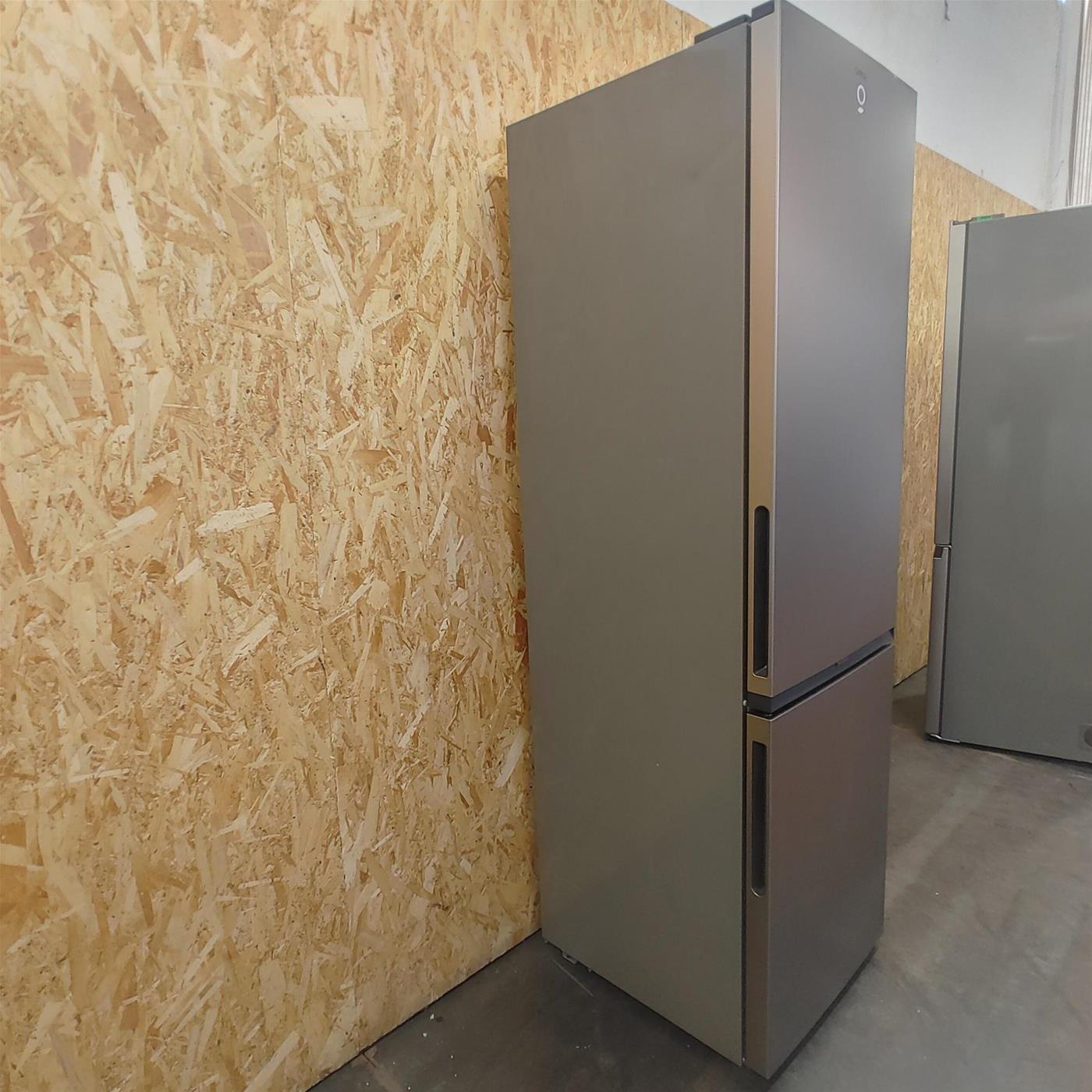Frigorifero Candy CNCQ2T620EX Libera installazione 409 L