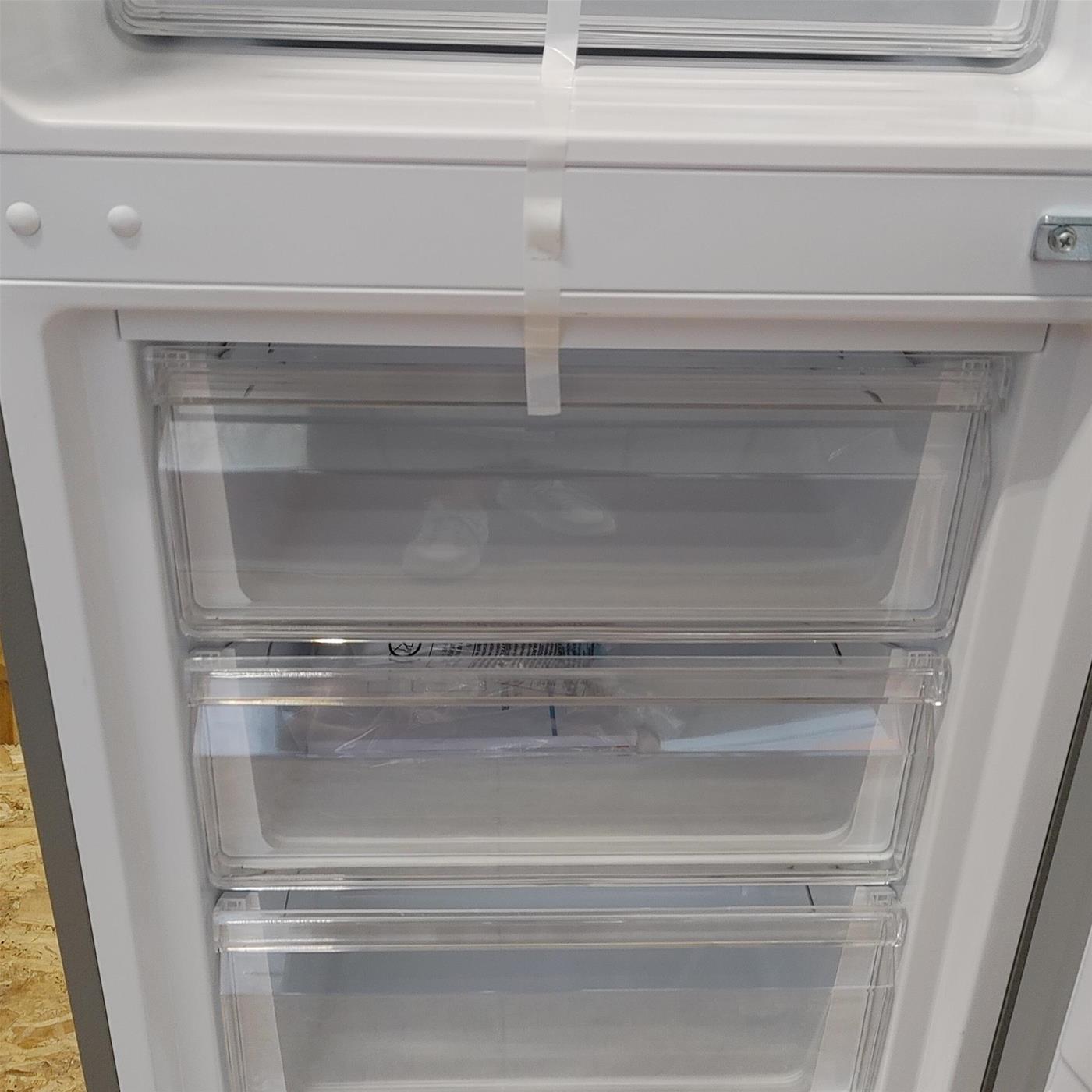 Candy CMICN 5182XN frigorifero con congelatore Libera installazione, No Frost, 270 L F Acciaio inossidabile