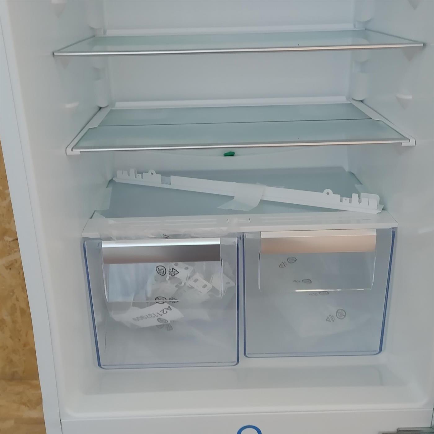 Electrolux ENT7TF18S frigorifero con congelatore Da incasso 254 L F, Total No Frost