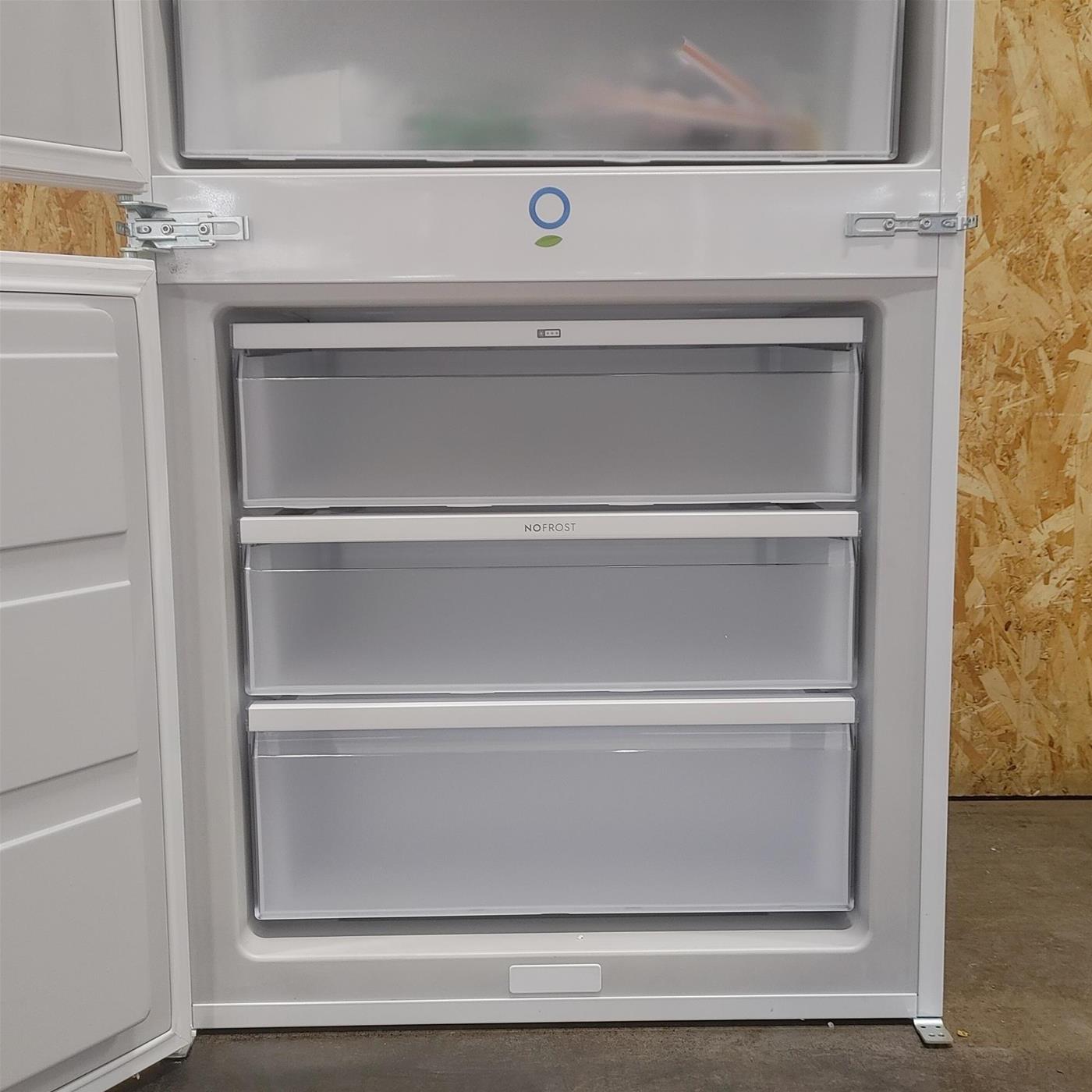 Frigorifero Electrolux KNR7TE75S Serie 700 GreenZone da Incasso