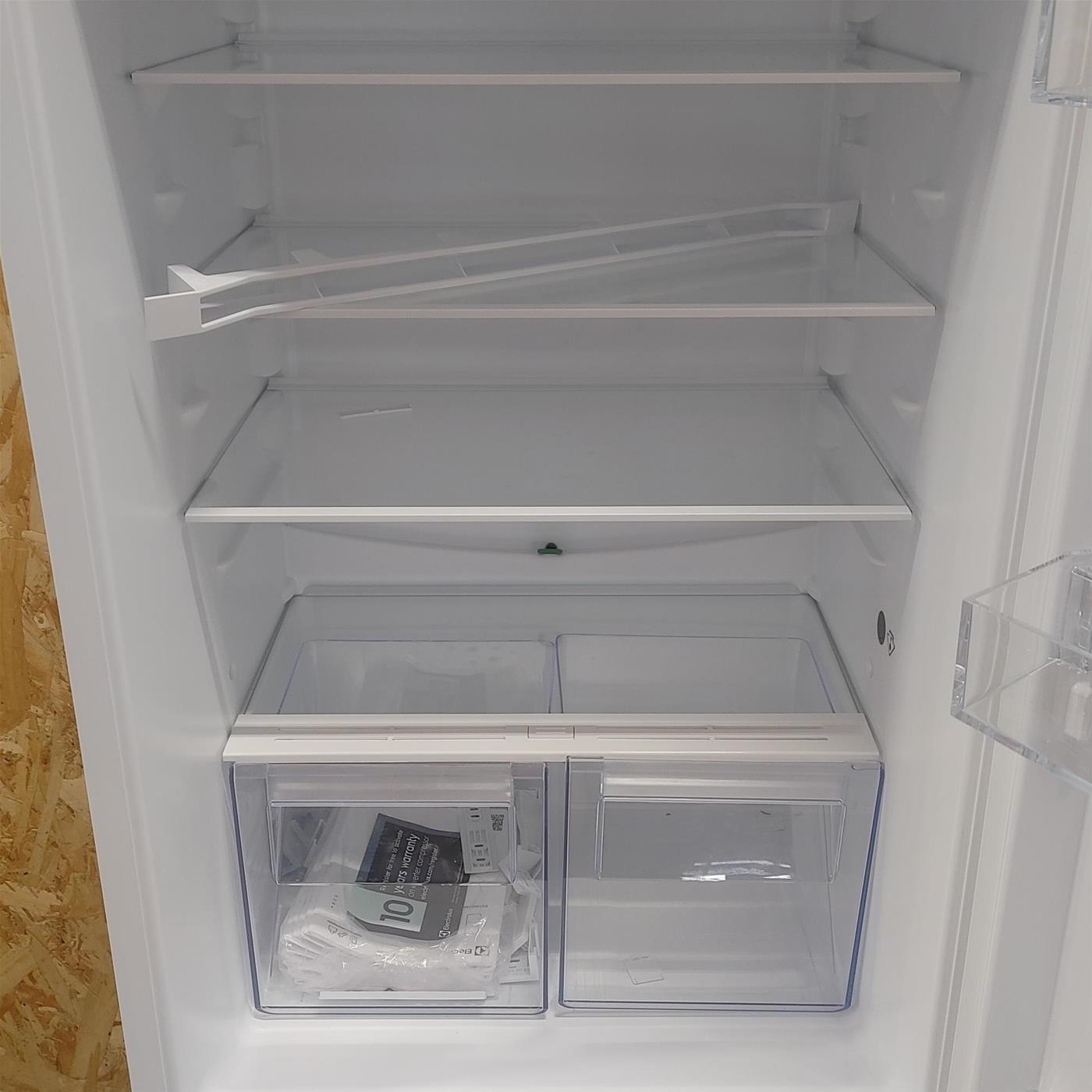 Frigorifero Electrolux ENT6NE18S Twintech 257 L