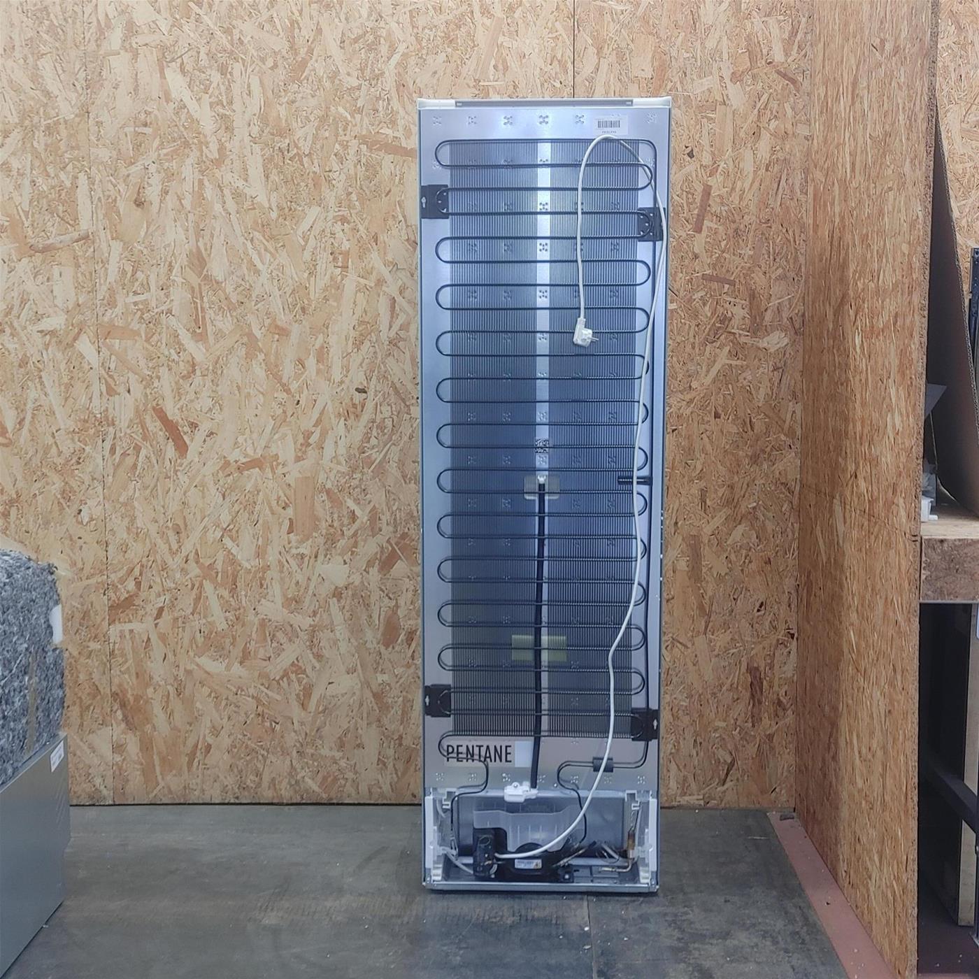 Frigorifero Electrolux ENT6NE18S Twintech 257 L