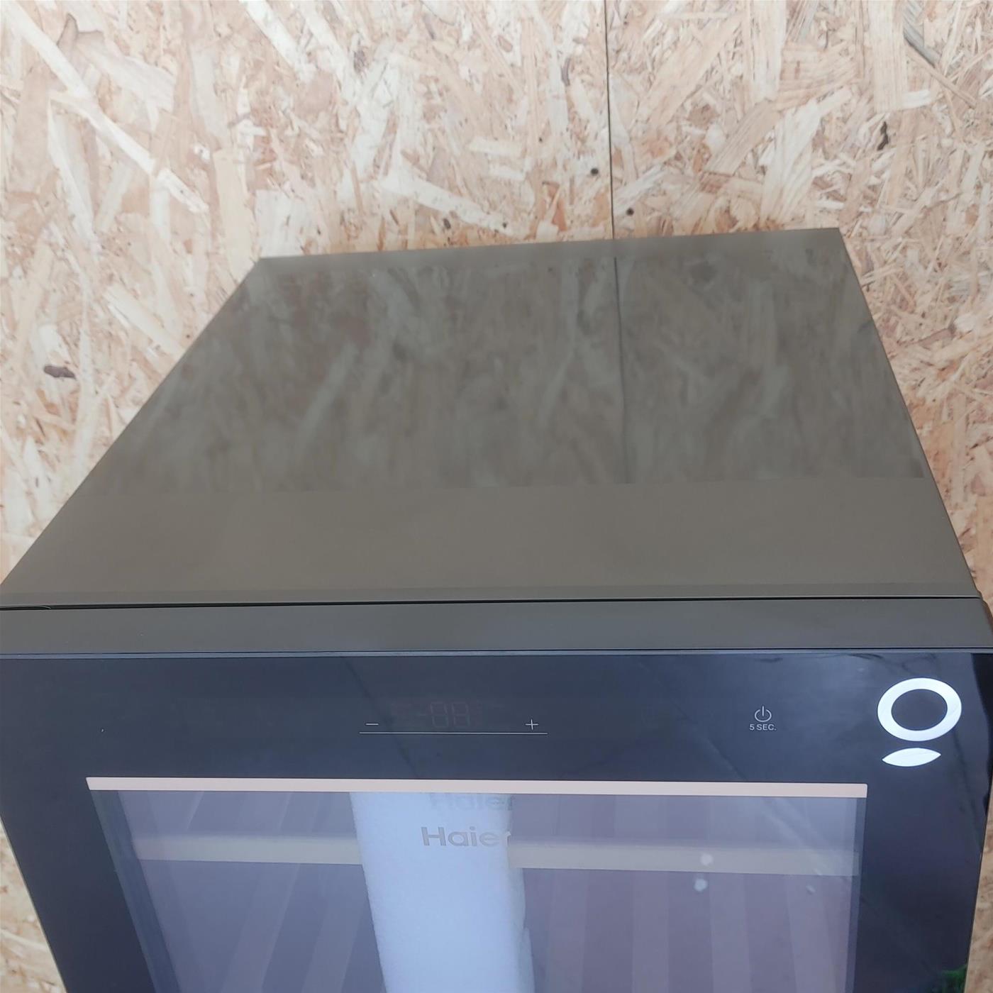 Haier Wine Bank 50 Serie 5 HWS79GDG Frigorifero per vino a compressore Libera installazione Nero 79 bottiglia/e