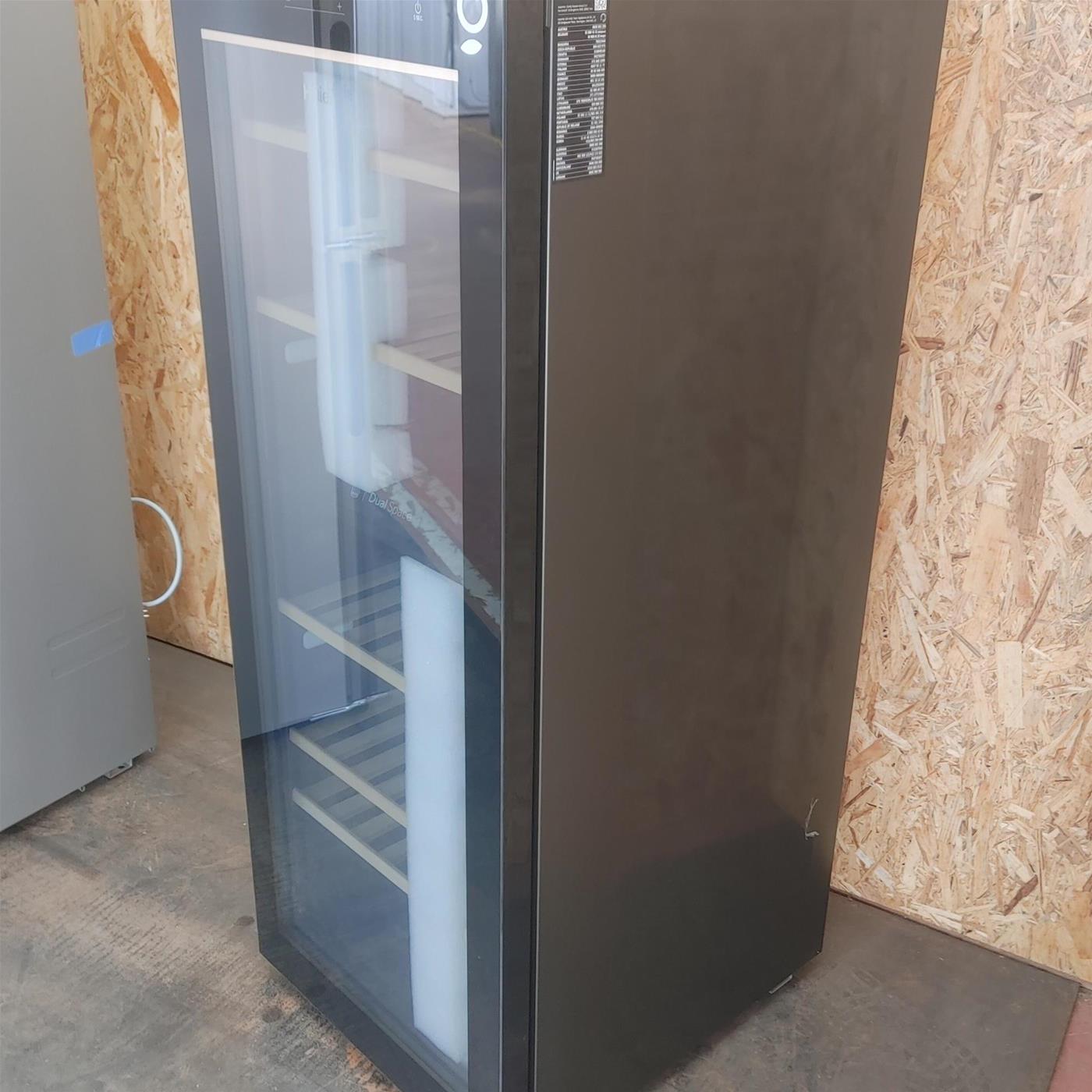 Haier Wine Bank 50 Serie 5 HWS79GDG Frigorifero per vino a compressore Libera installazione Nero 79 bottiglia/e