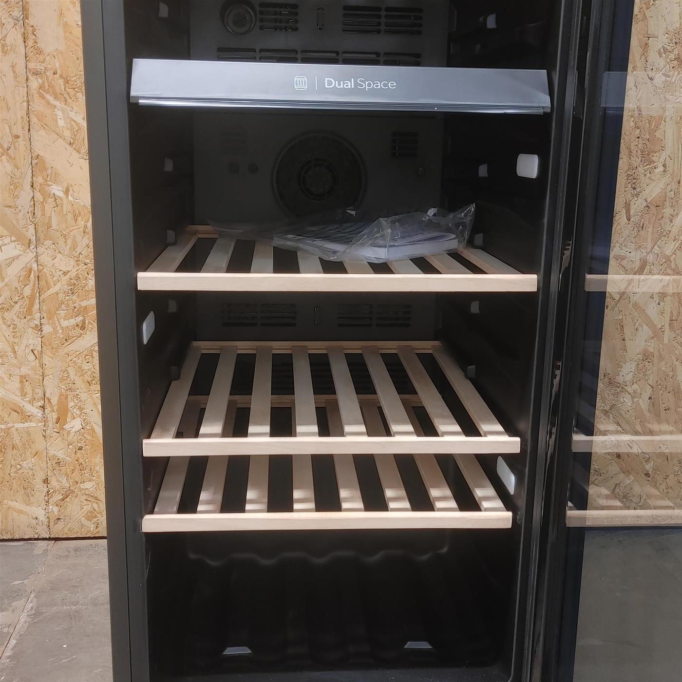 Haier Wine Bank 50 Serie 5 HWS79GDG Frigorifero per vino a compressore Libera installazione Nero 79 bottiglia/e
