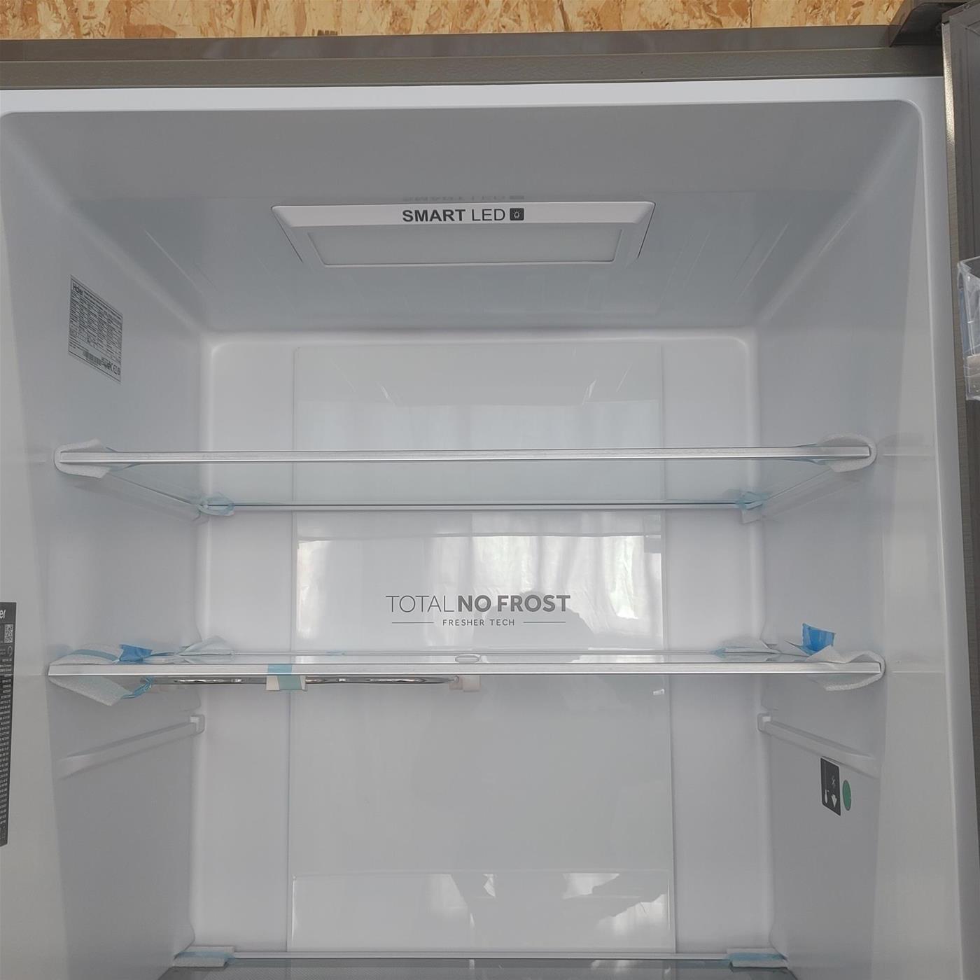 Haier 3D 70 Serie 5 HTR5720ENMG Libera installazione 483 LE Argento