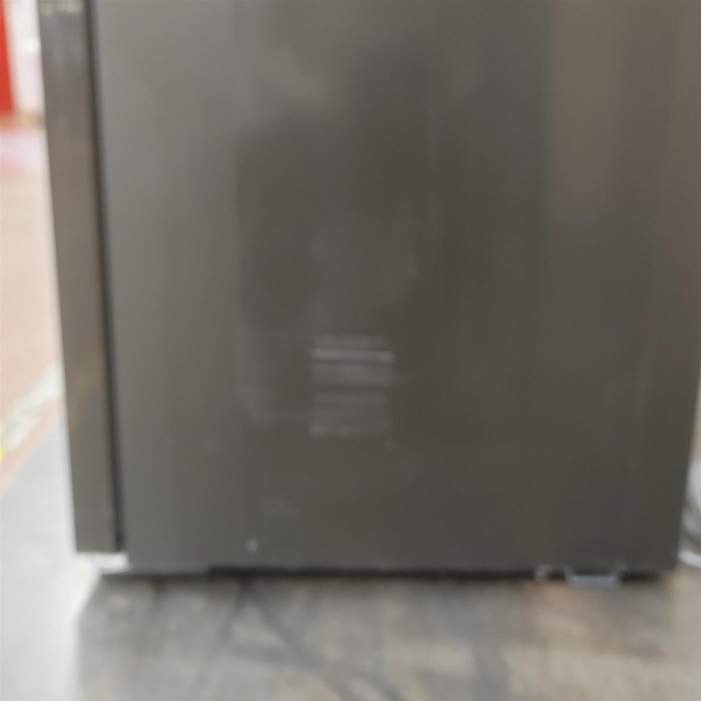 Cantinetta vino Haier Wine Bank 50 Serie 7 HWS77GDAU1 77 bottiglie