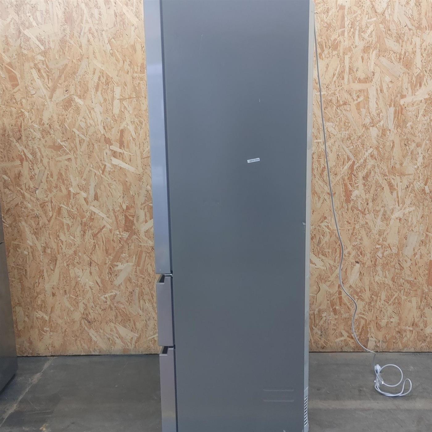 Frigorifero Haier HFR5720EWMG 477 L