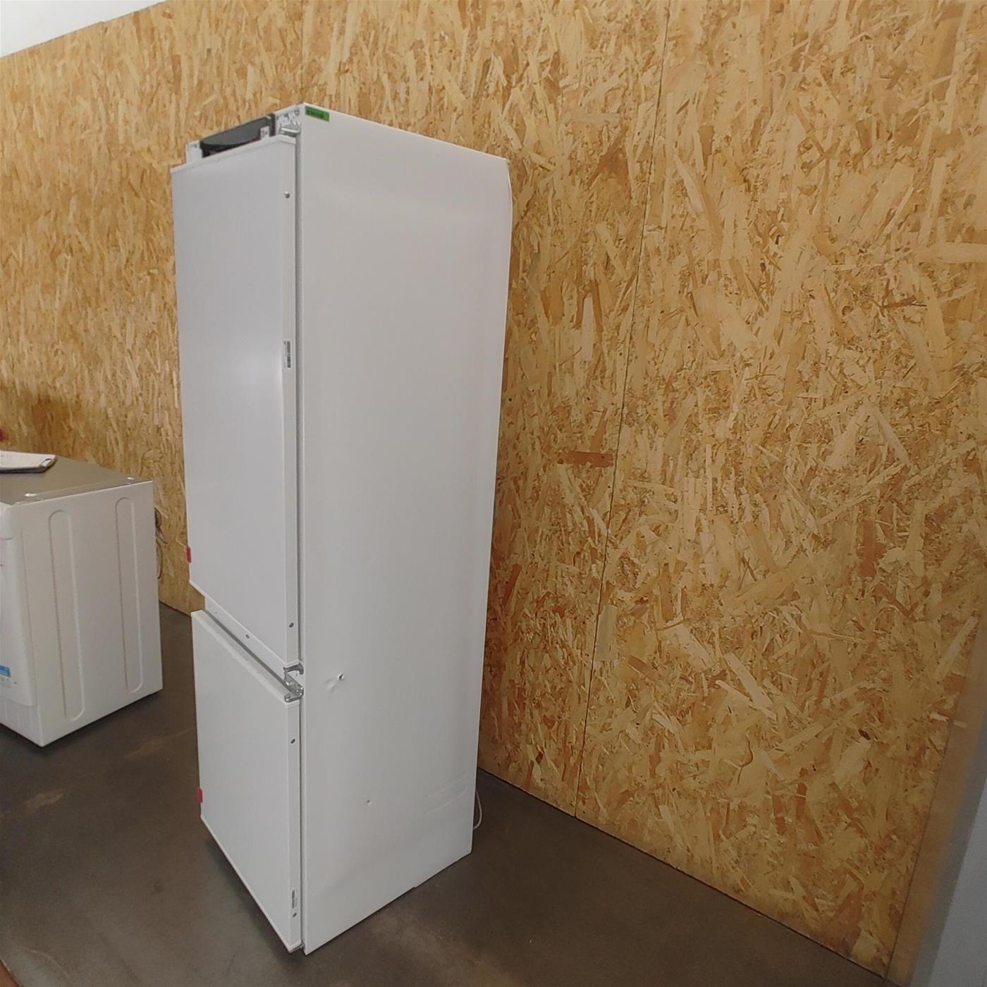 Frigorifero Haier Series 6 HBQW5518DK Da incasso 251 L