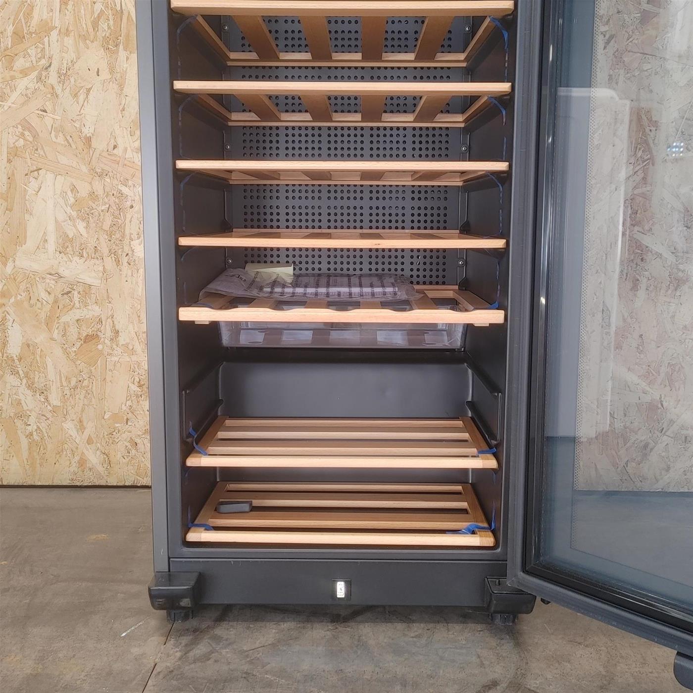 Haier Wine Bank 50 Serie 3 WS50GA Frigorifero per vino a compressore Autoportante Nero 50 bottiglia/e