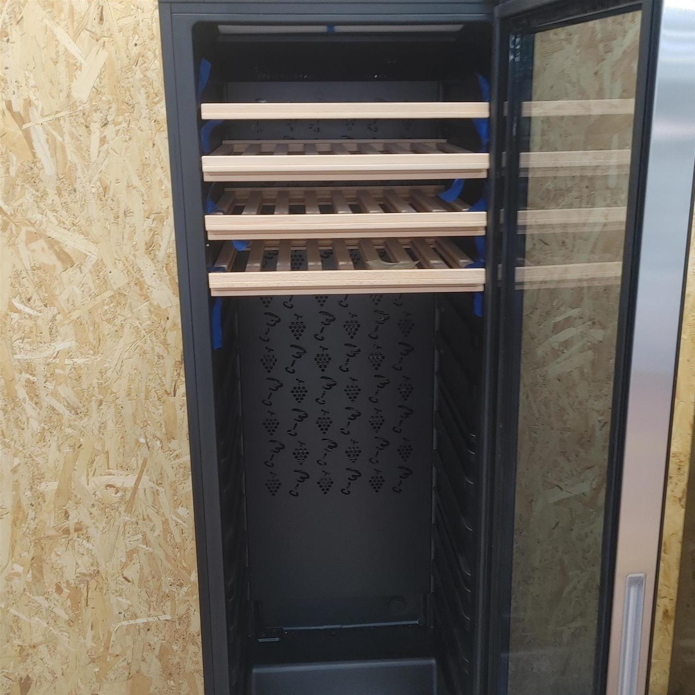 Haier Wine Bank 60 Serie 3 WS171GA Cantinetta frigo con compressore Libera installazione Nero 166 bottiglia(e)21 bottiglia(e)