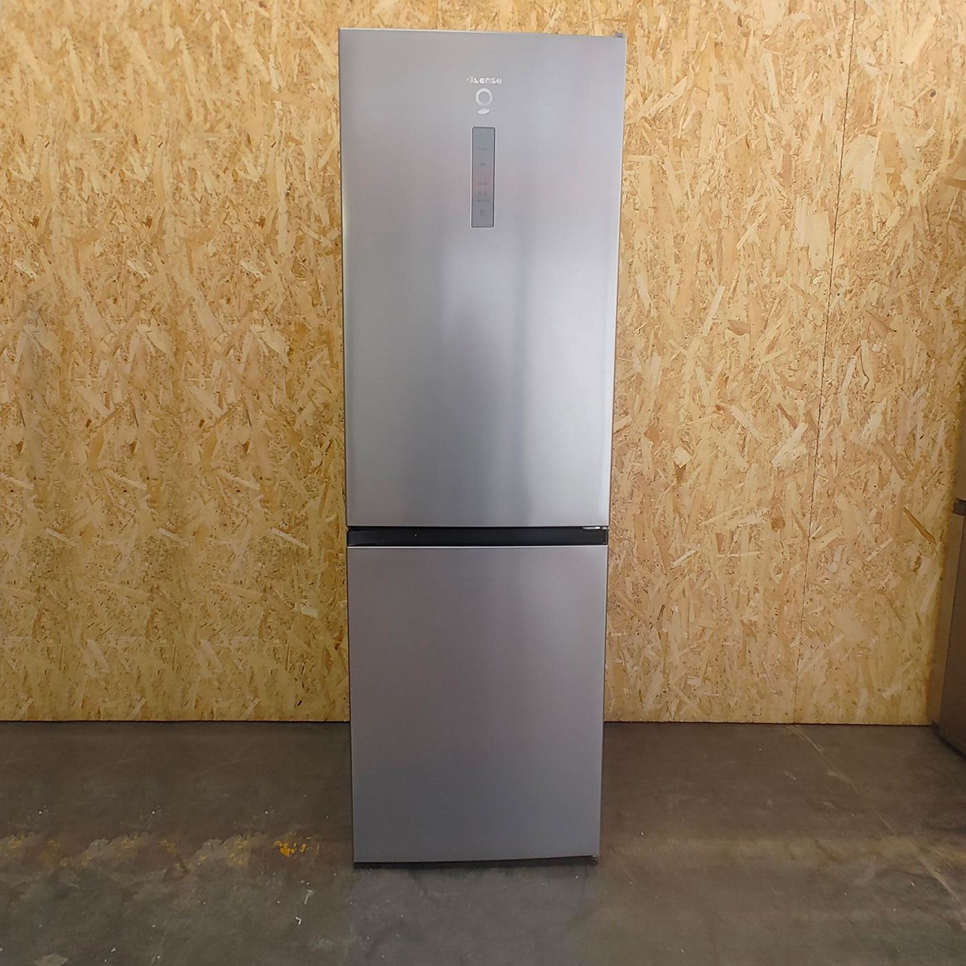 Hisense 	RB424N4EID HZF3668SED Classe energetica: D 326 L Indipendente