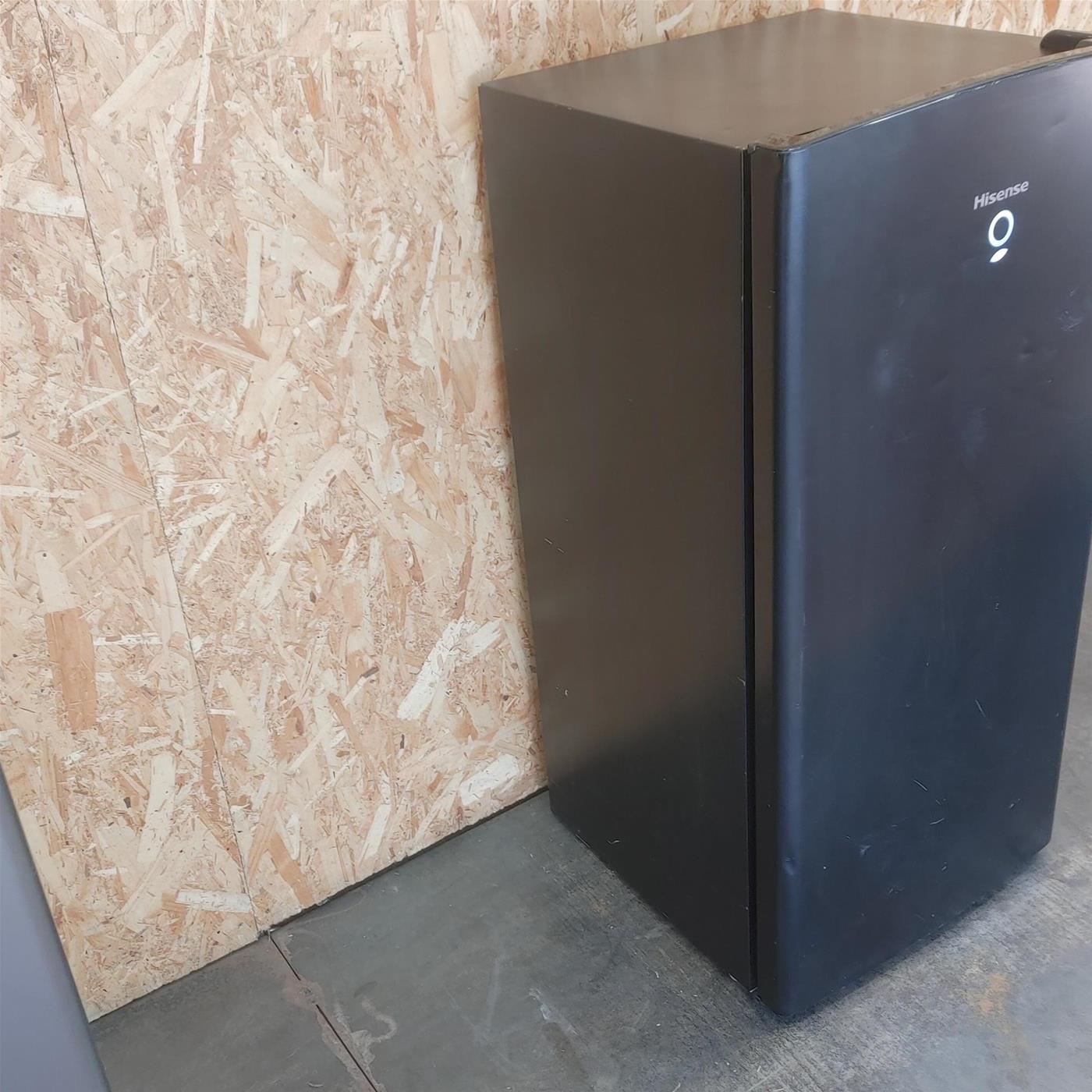 Frigorifero Hisense RR195D4DB1 Libera installazione 150 L