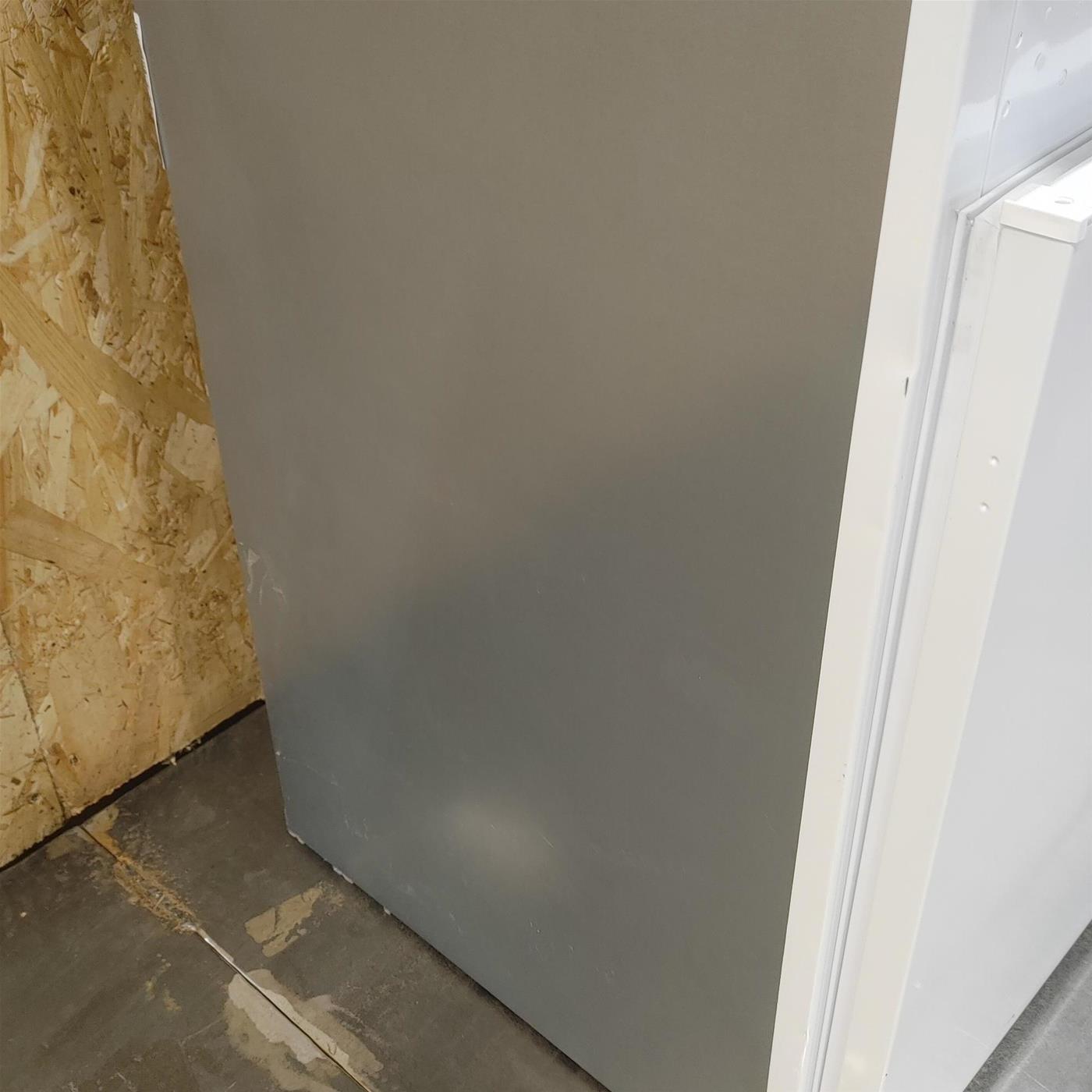 Frigorifero combinato da incasso Indesit - IND 400