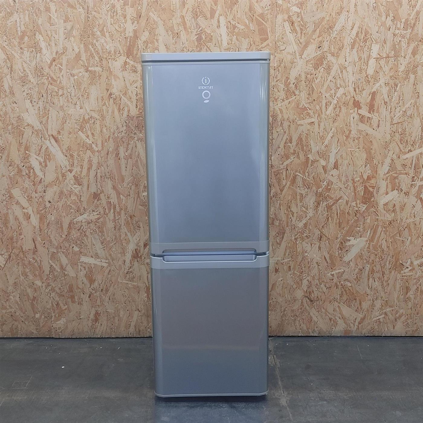 Frigorifero combinato Indesit NCAA 55 NX 228 L