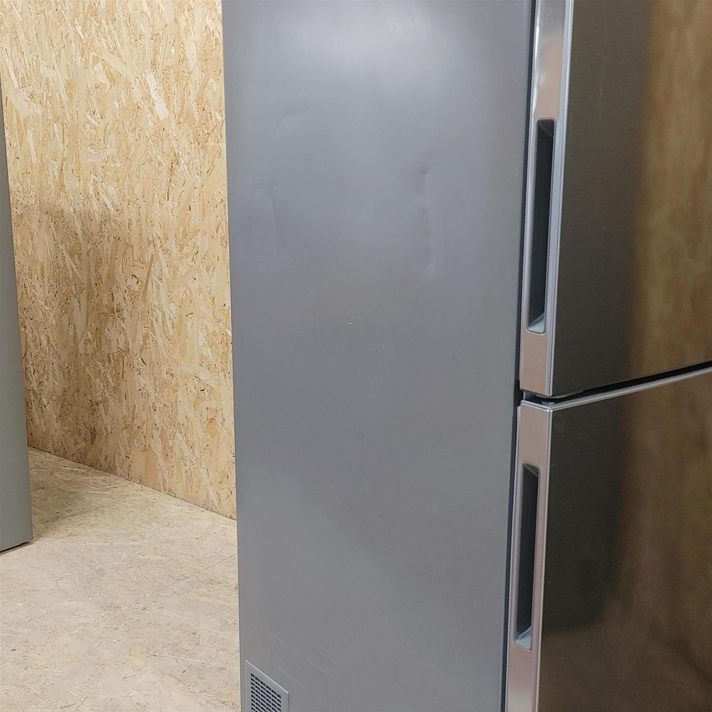 LG GBP62PZNBC frigorifero con congelatore Libera installazione 384 L B Acciaio inossidabile