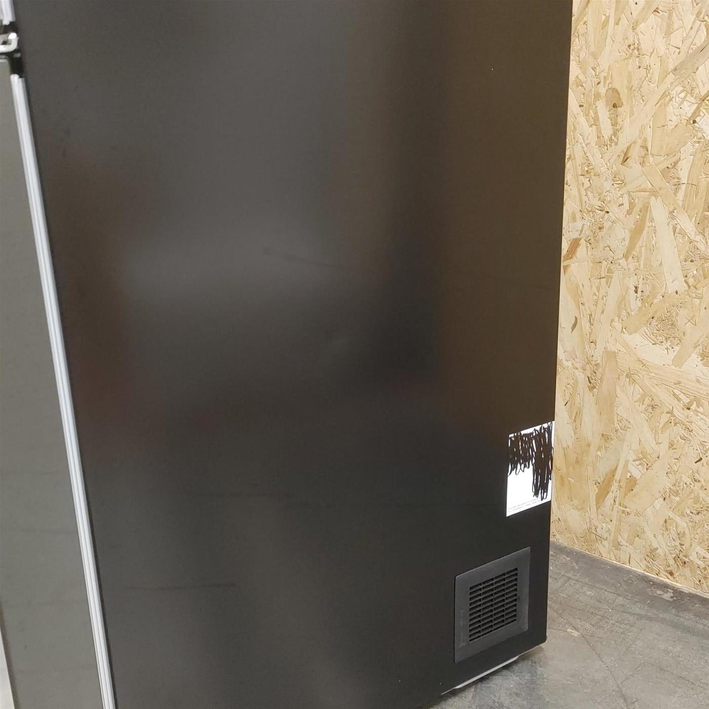 Frigorifero side-by-side LG InstaView GMQ844MC5E Libera installazione 530 LE Nero